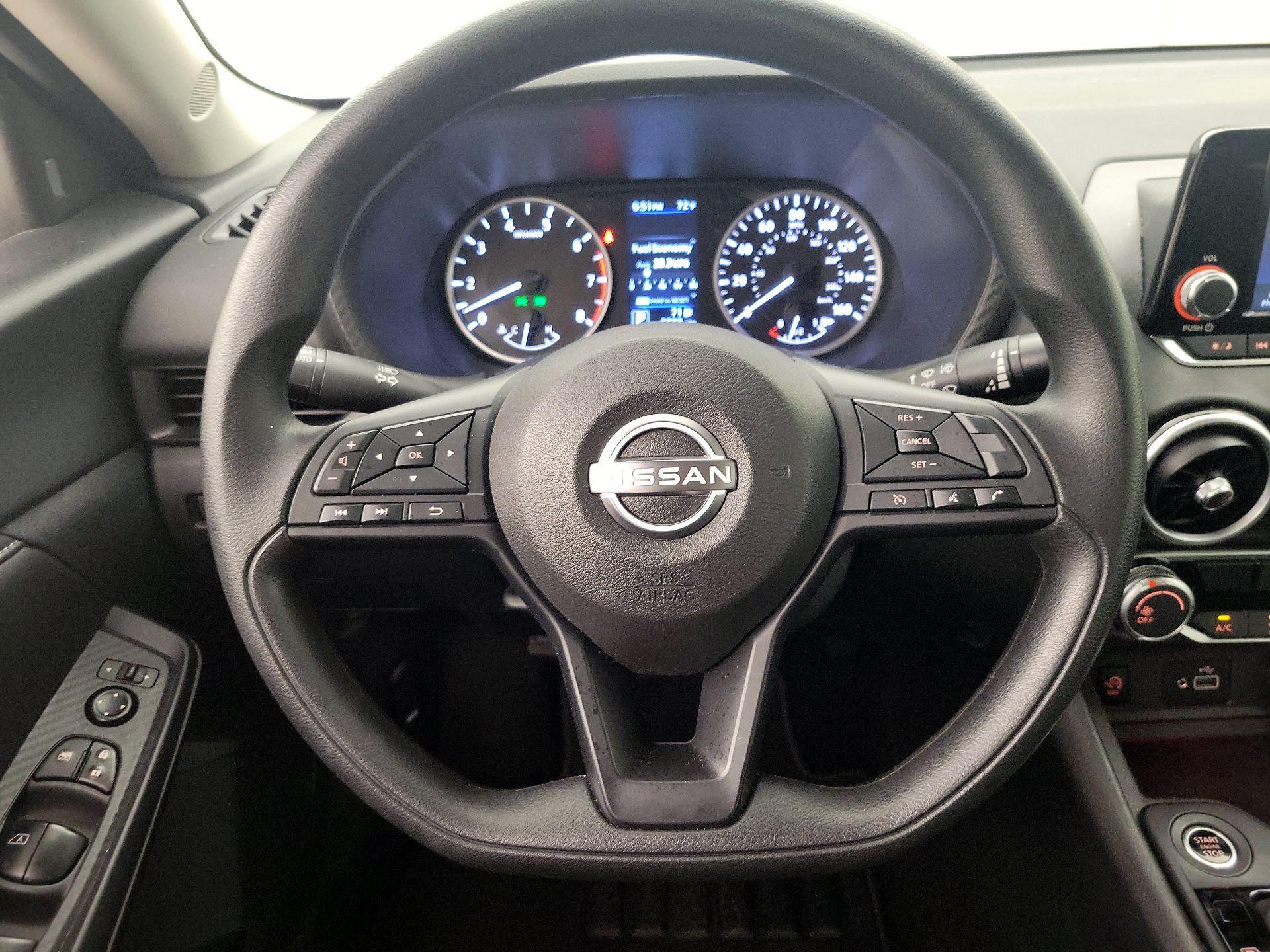 Thumbnail: 2024 Nissan Sentra - 10