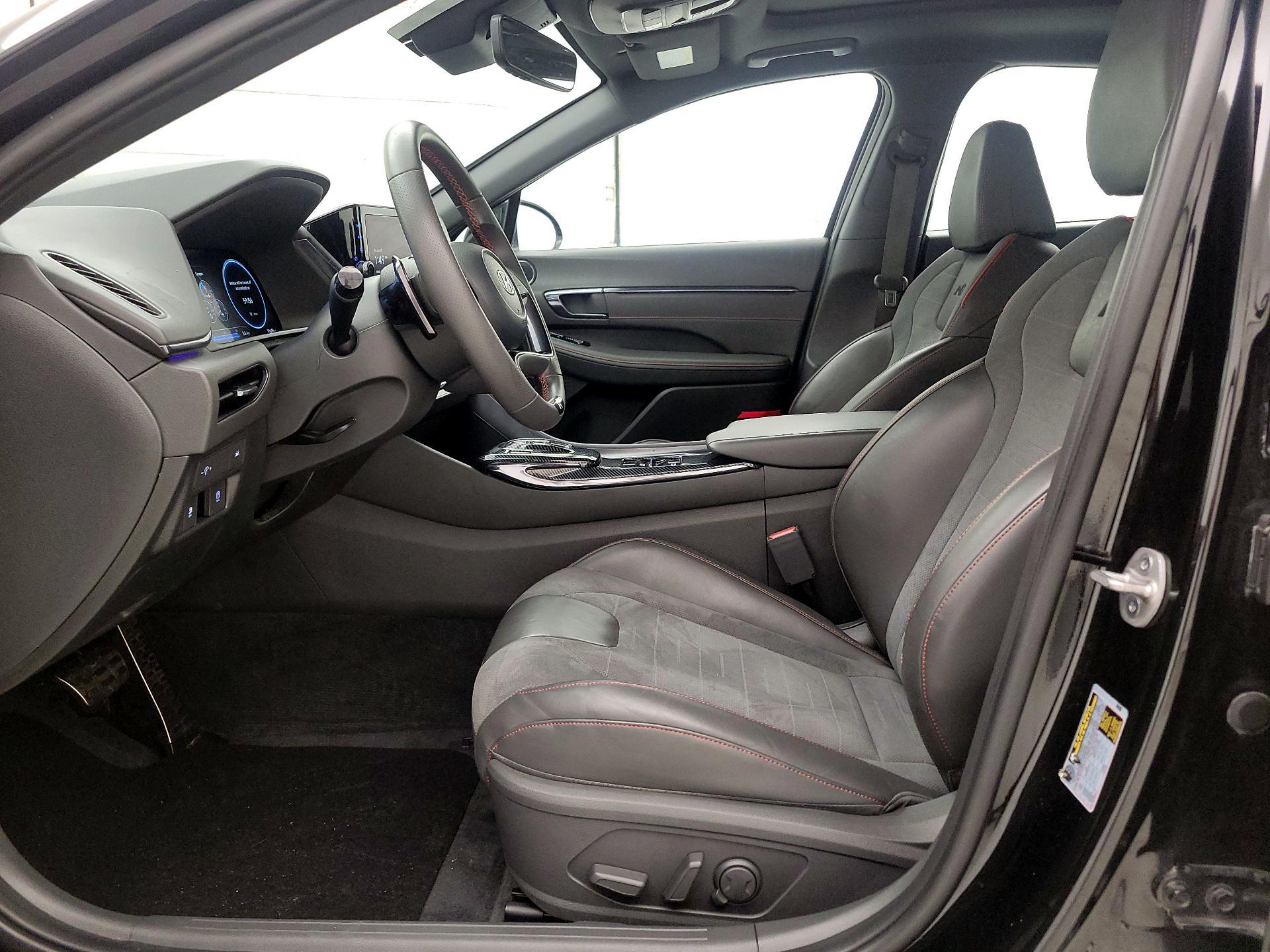 Thumbnail: 2023 Hyundai Sonata - 11
