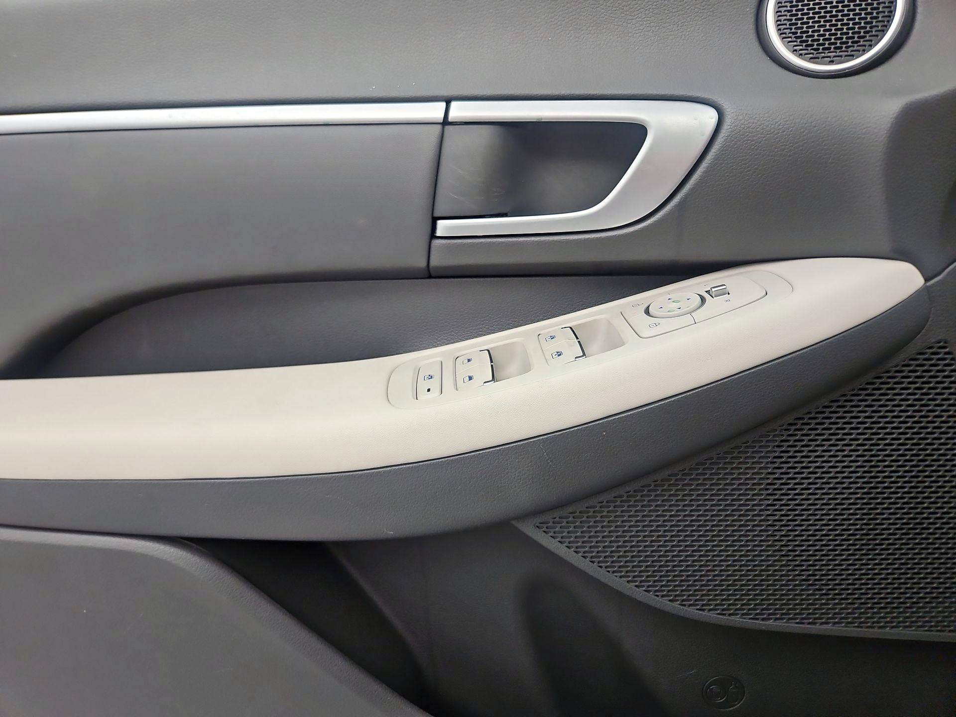Thumbnail: 2024 Hyundai Sonata - 10