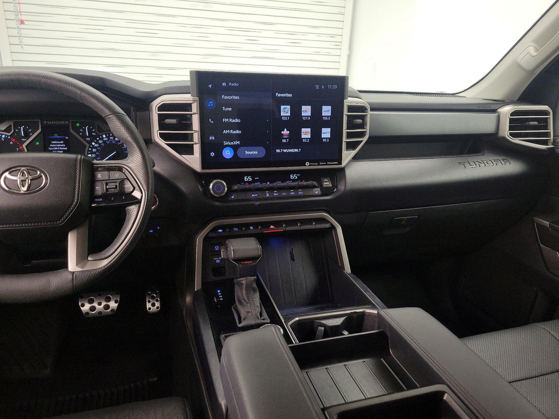Thumbnail: 2023 Toyota Tundra - 9