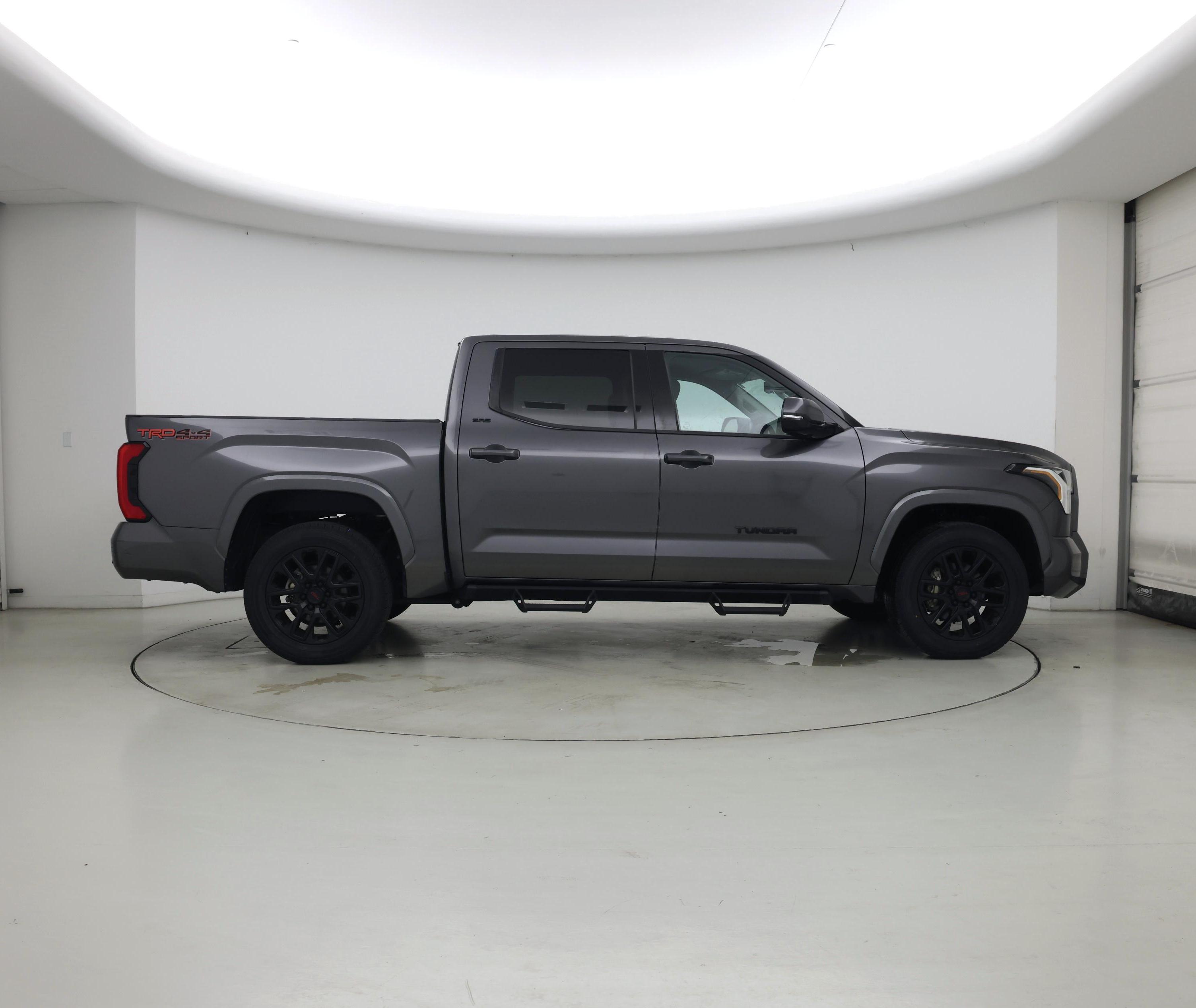 Thumbnail: 2023 Toyota Tundra - 7