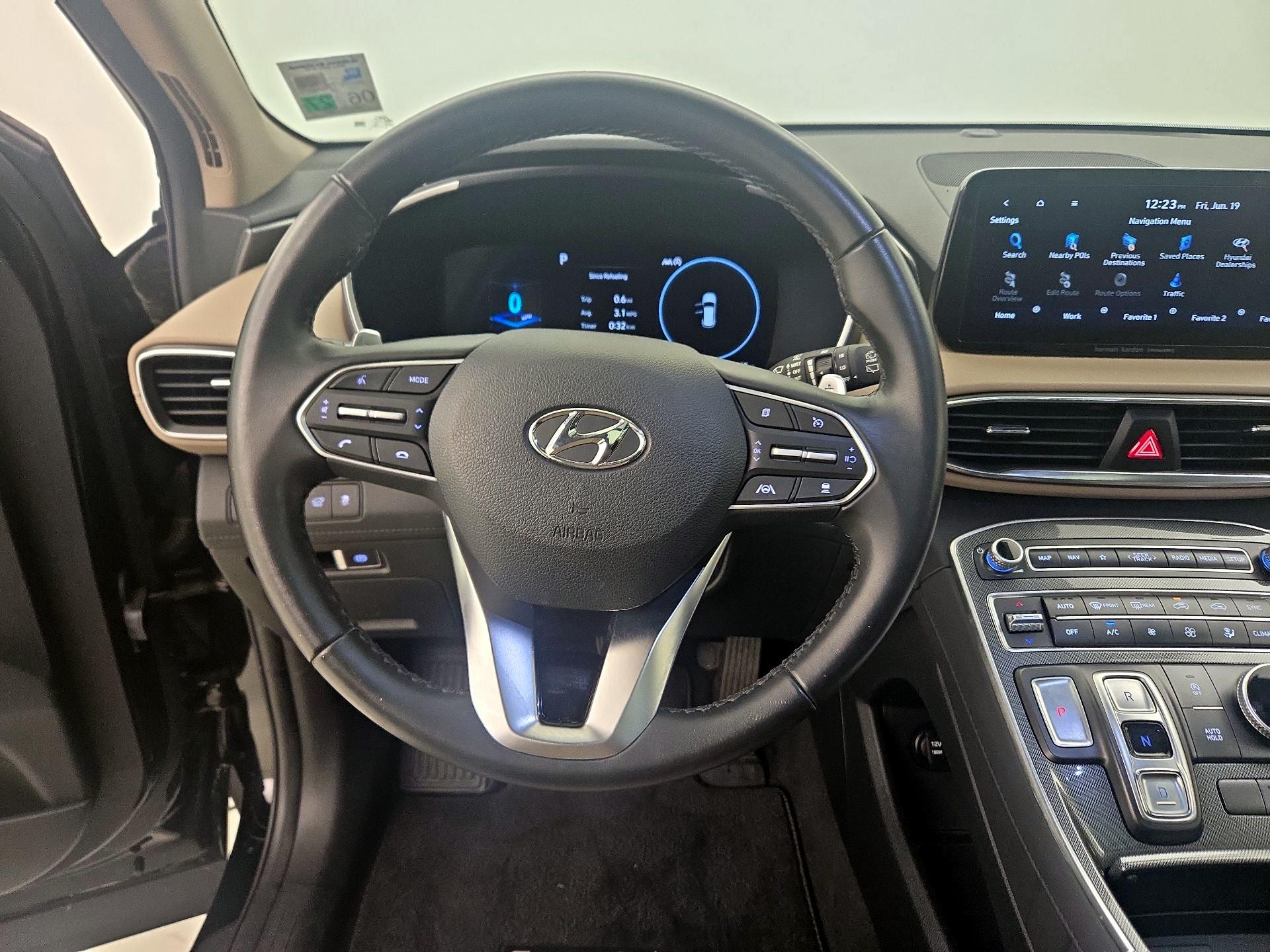 Thumbnail: 2023 Hyundai Santa Fe - 10
