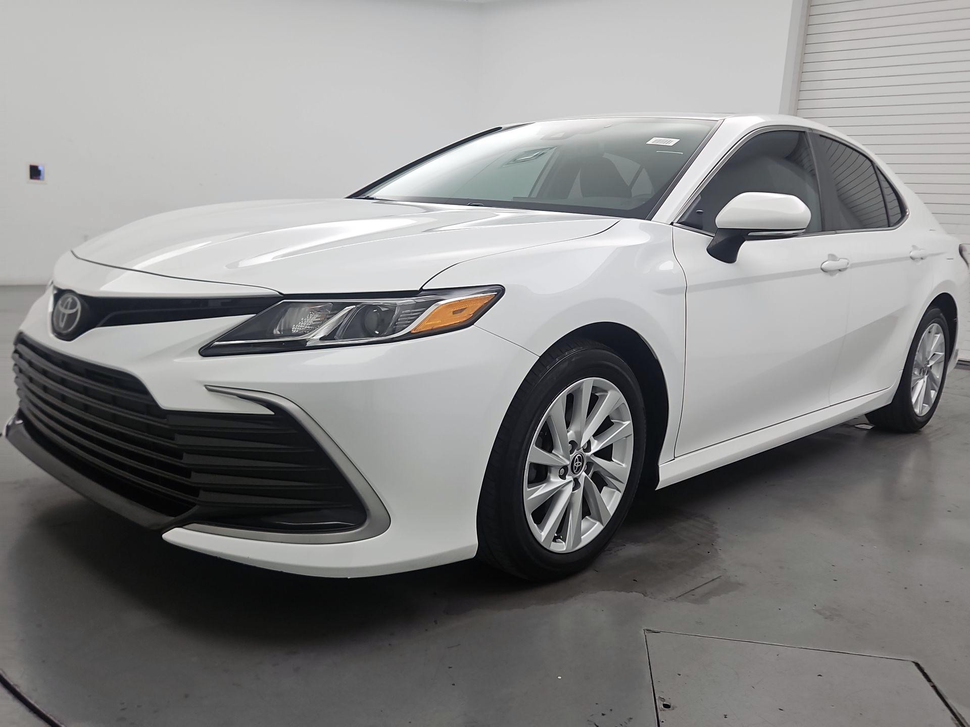 Thumbnail: 2023 Toyota Camry - 3
