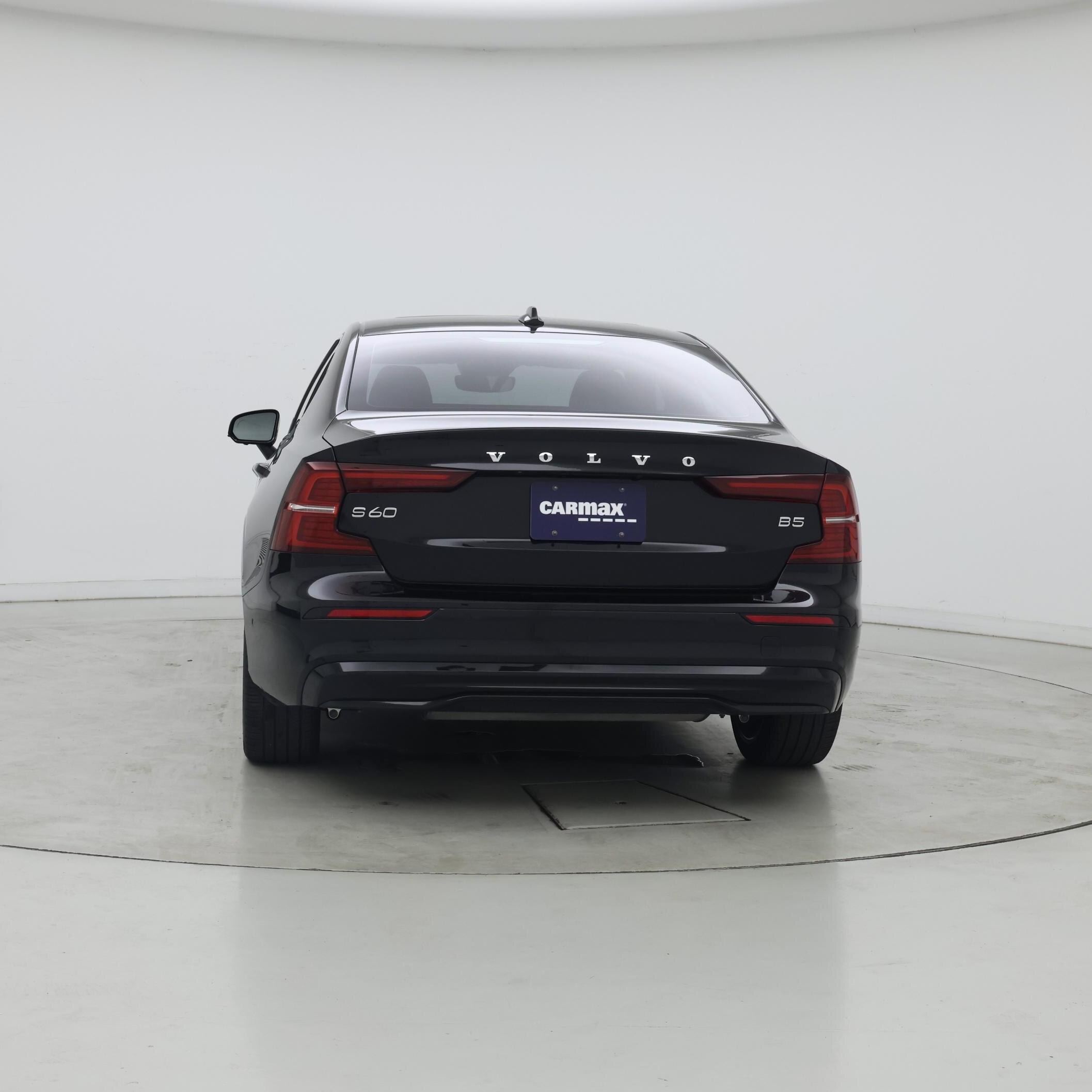Thumbnail: 2024 Volvo S60 - 6