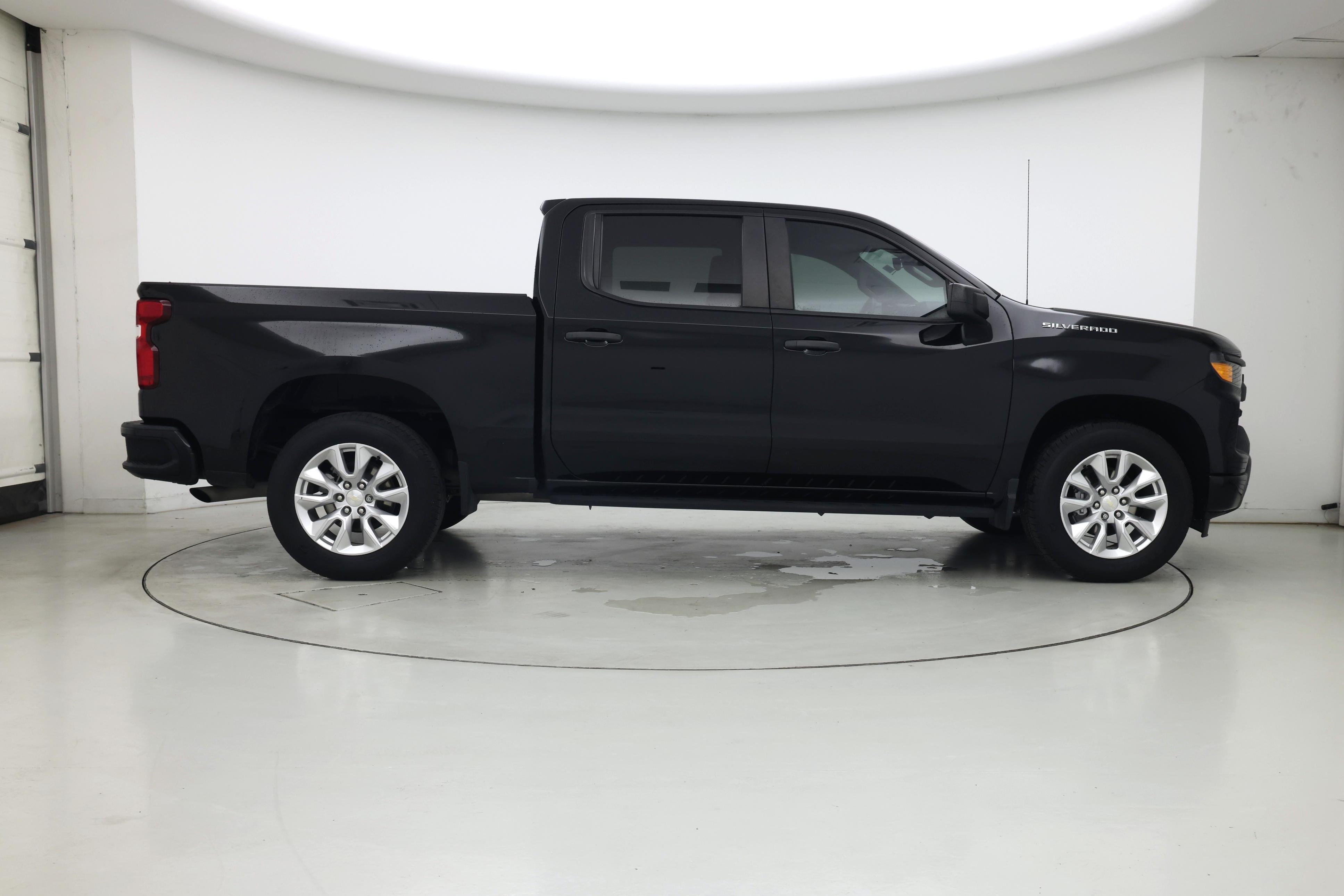 Thumbnail: 2023 Chevrolet Silverado 1500 - 7