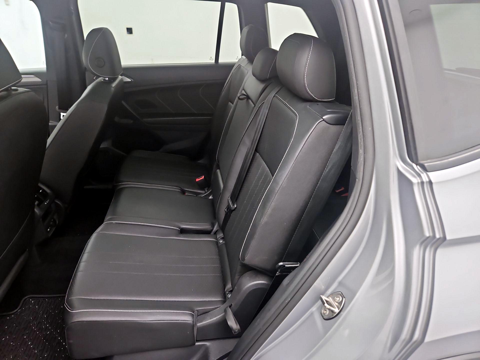 Thumbnail: 2023 Volkswagen Tiguan - 19