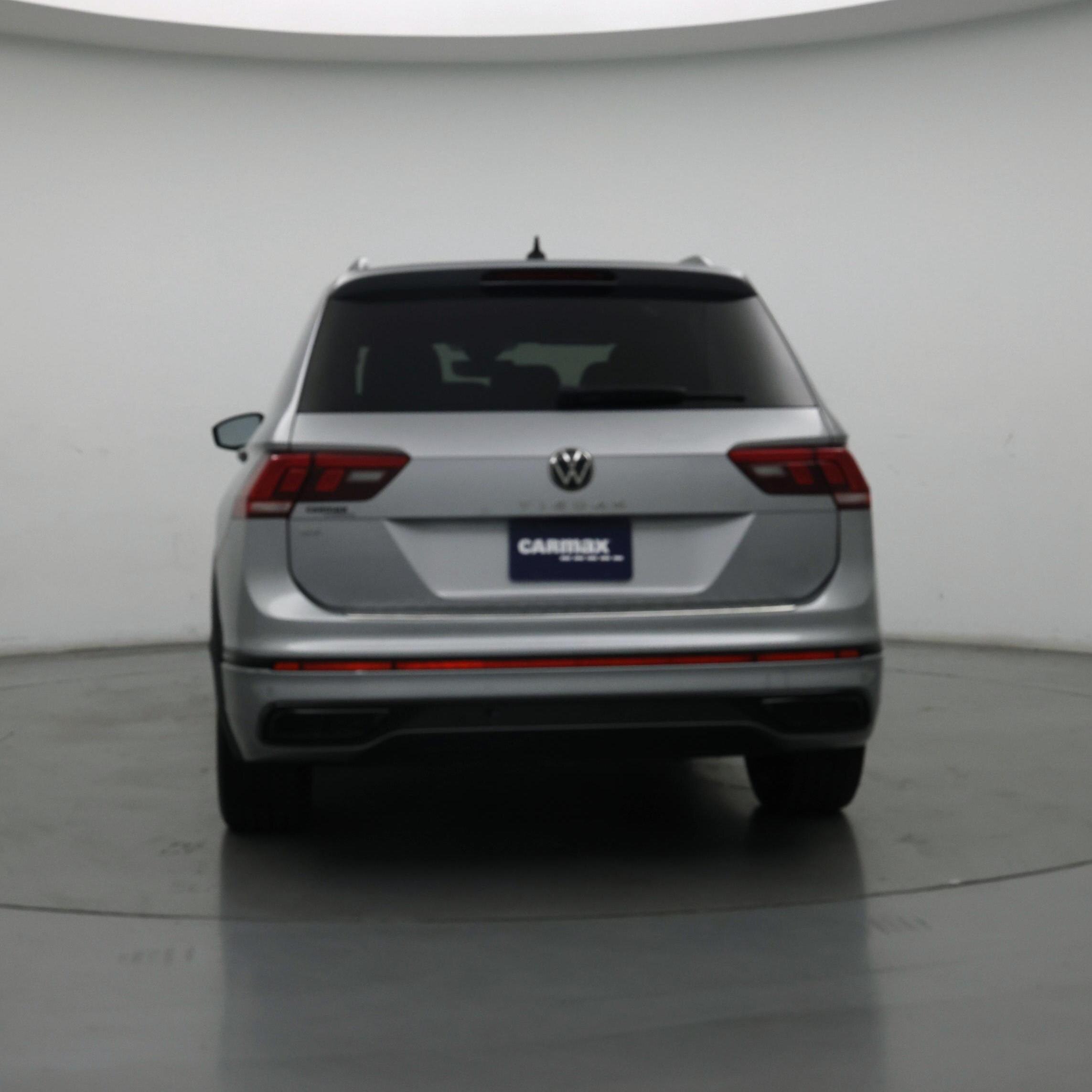 Thumbnail: 2023 Volkswagen Tiguan - 6
