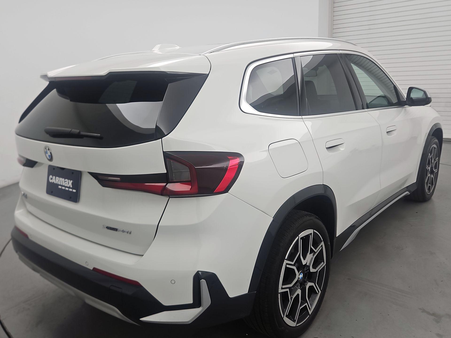 Thumbnail: 2023 BMW X1 - 5