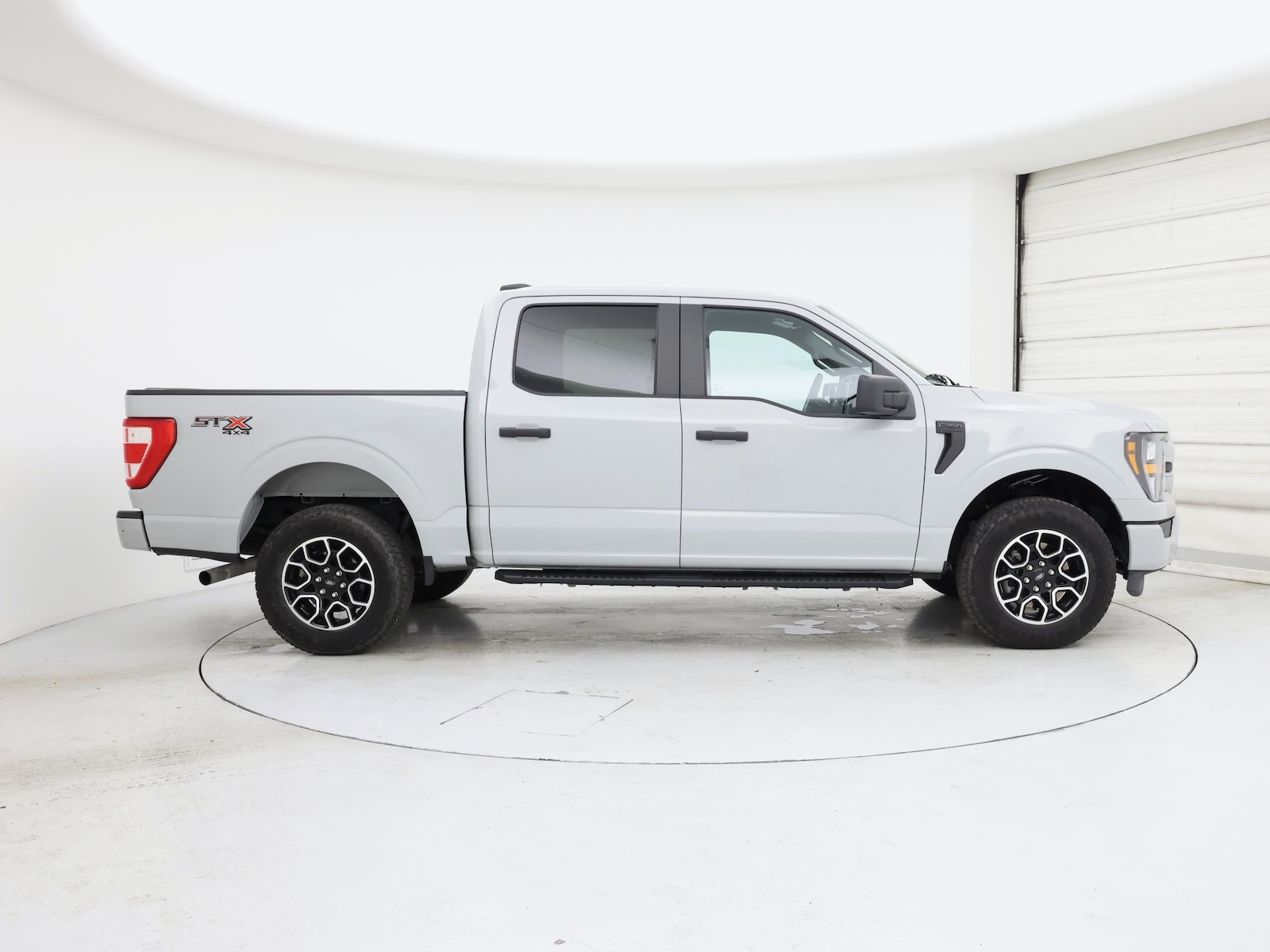 2023 Ford F-150 XL - Photo 8