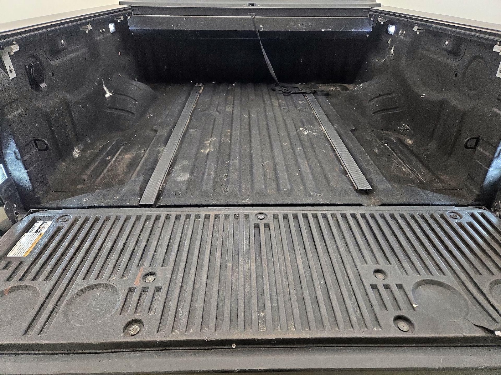 2021 Nissan Titan PRO-4X - Photo 21