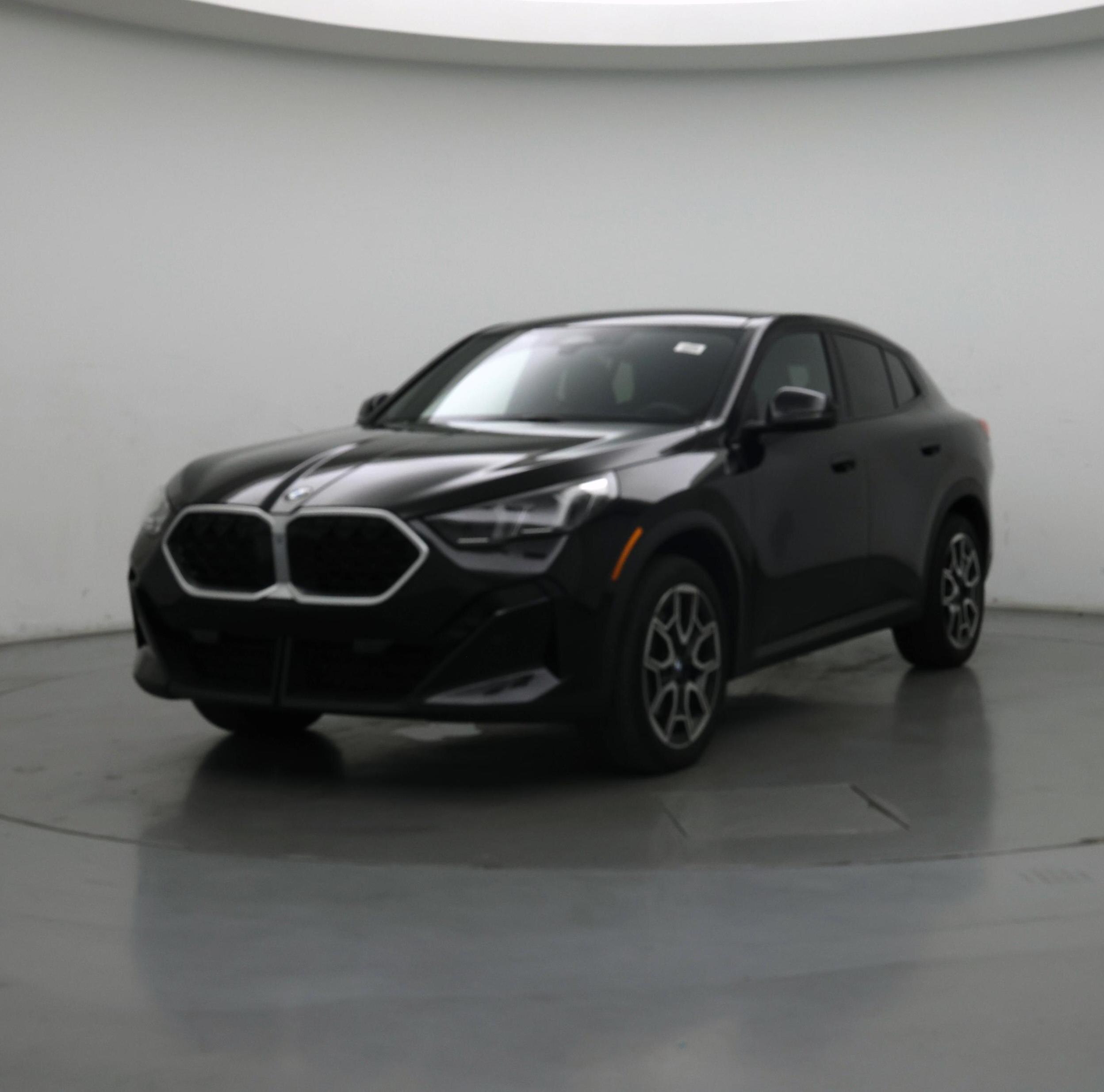 Thumbnail: 2025 BMW X2 - 4