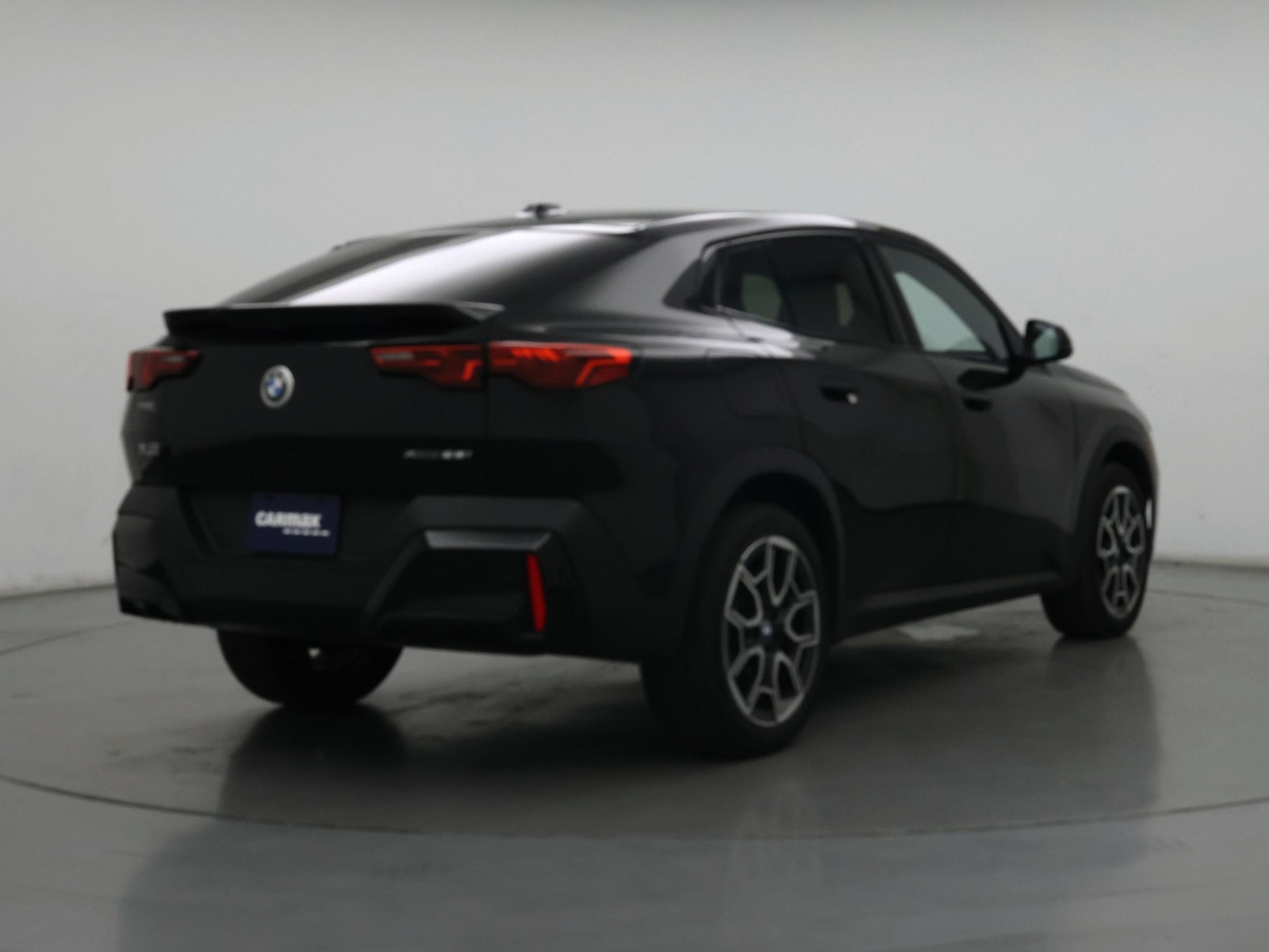 2025 BMW X2 28i - Photo 9