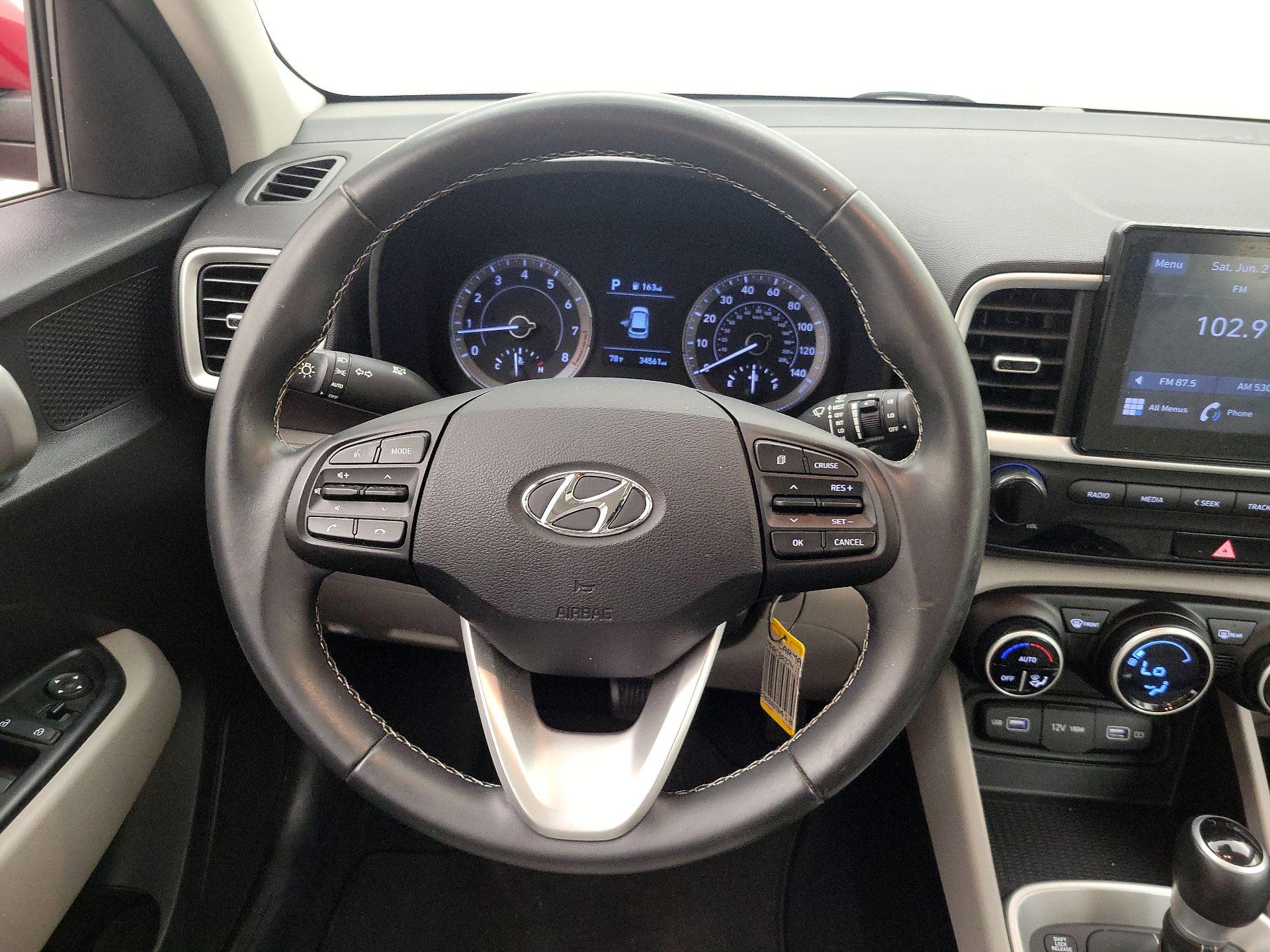 Thumbnail: 2022 Hyundai Venue - 10