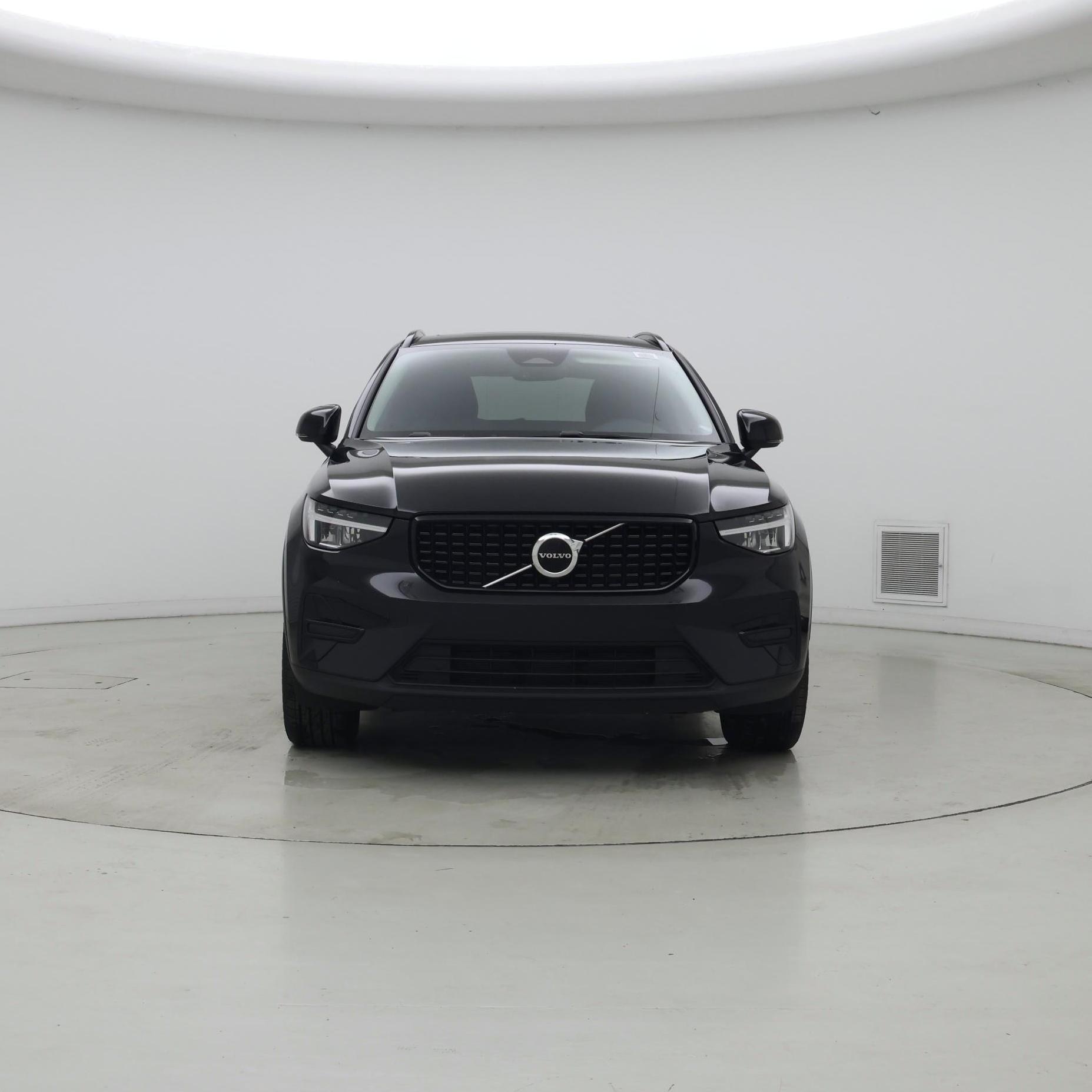 Thumbnail: 2024 Volvo XC40 - 5