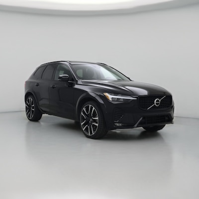 2023 Volvo XC60 B5 Ultimate Dark Theme