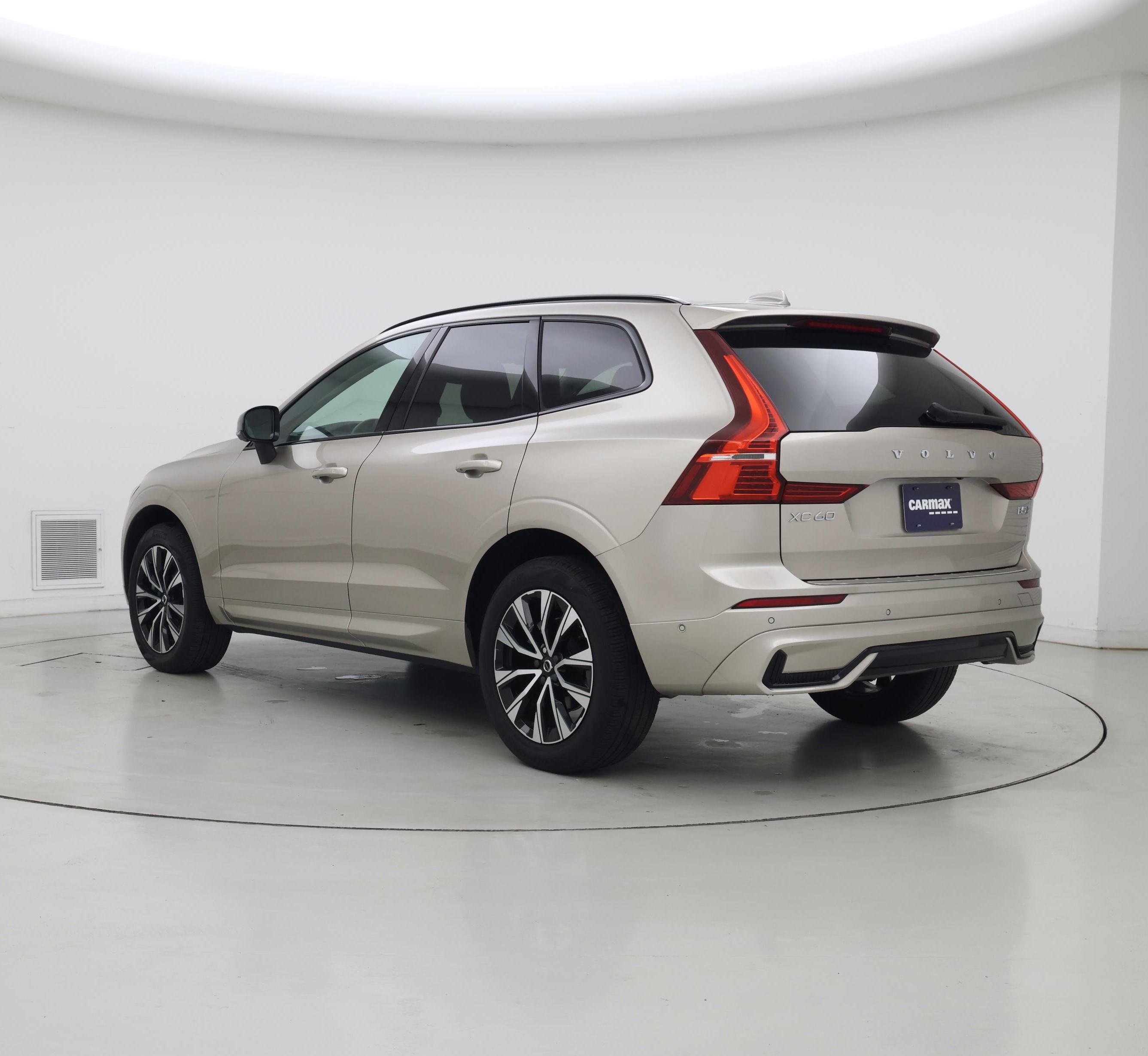 Thumbnail: 2024 Volvo XC60 - 2