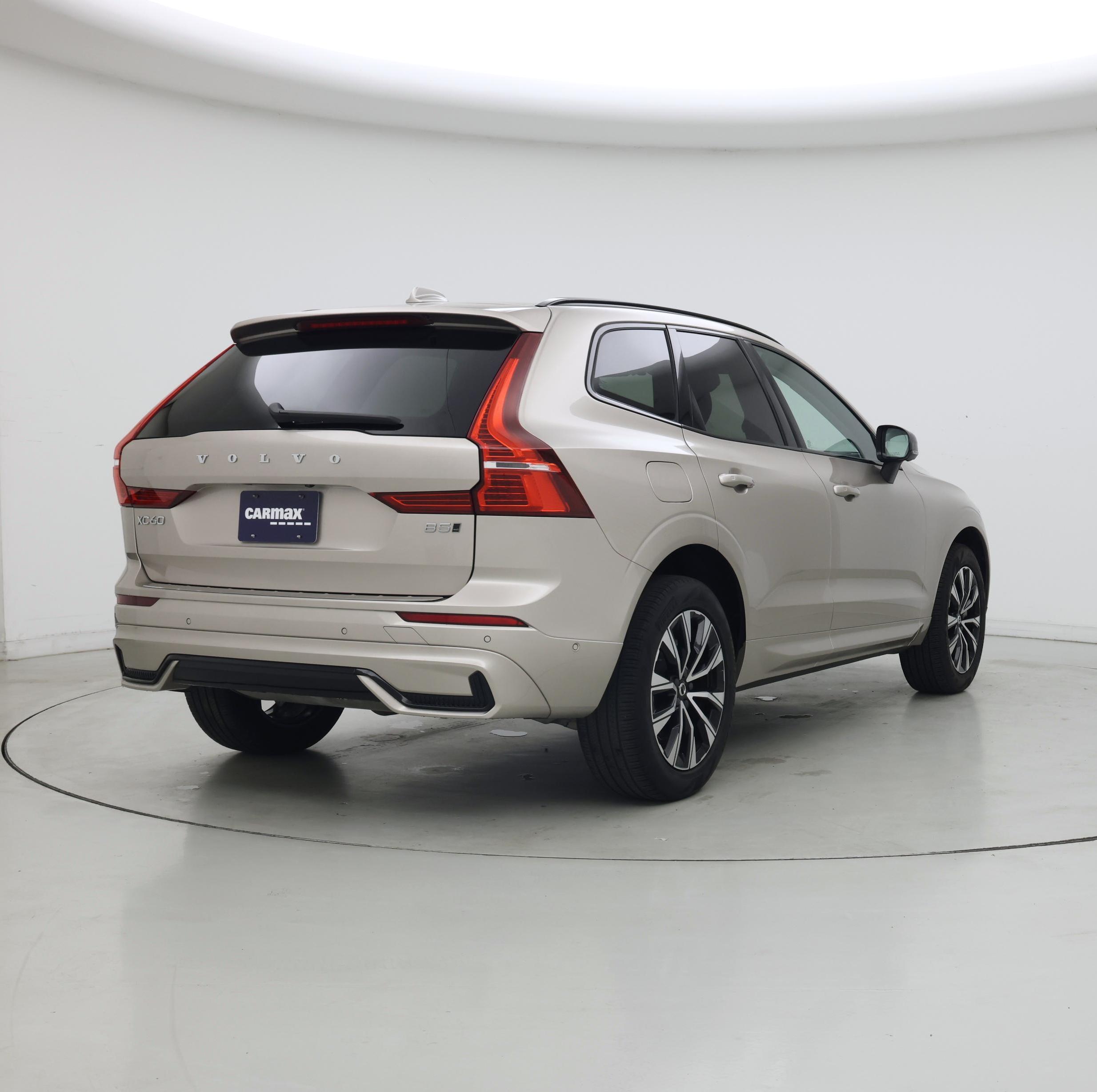 Thumbnail: 2024 Volvo XC60 - 8