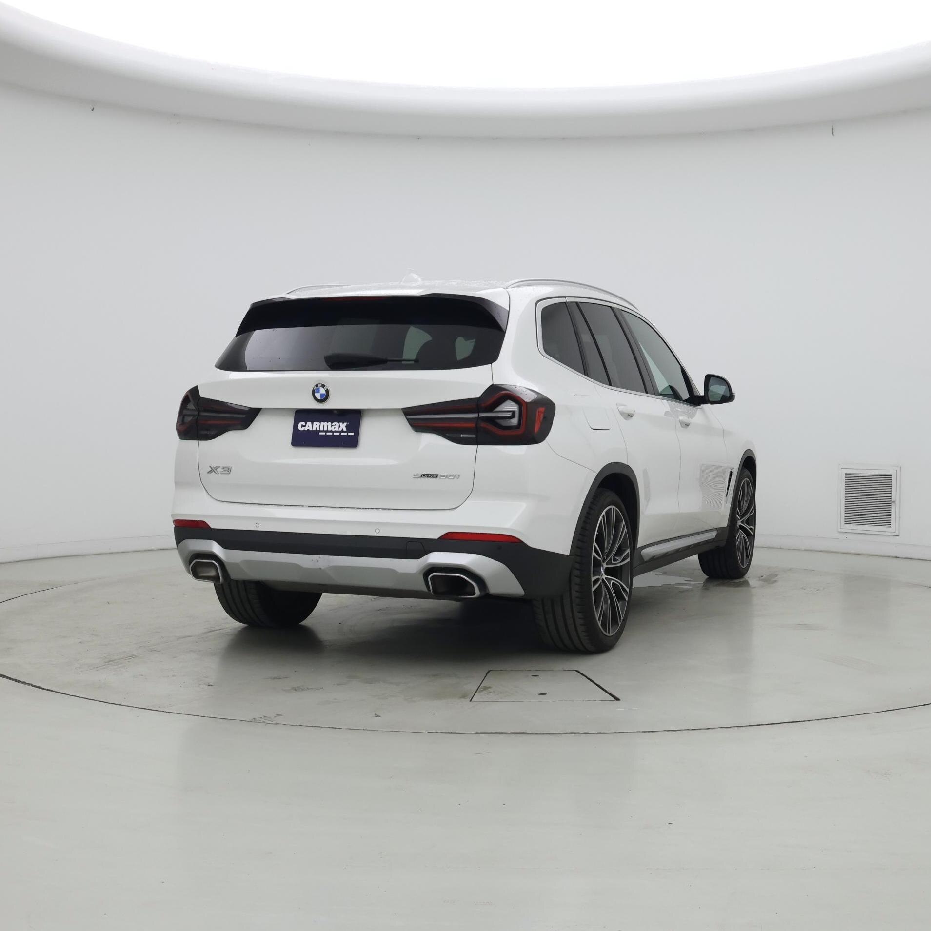 Thumbnail: 2022 BMW X3 - 8