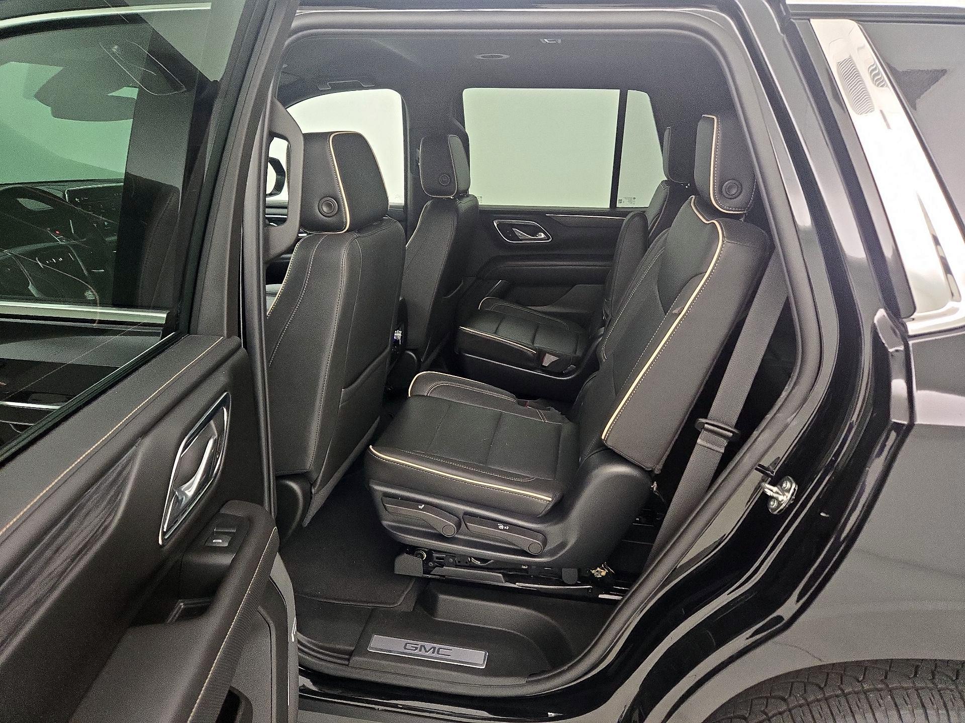 Thumbnail: 2023 GMC Yukon - 20