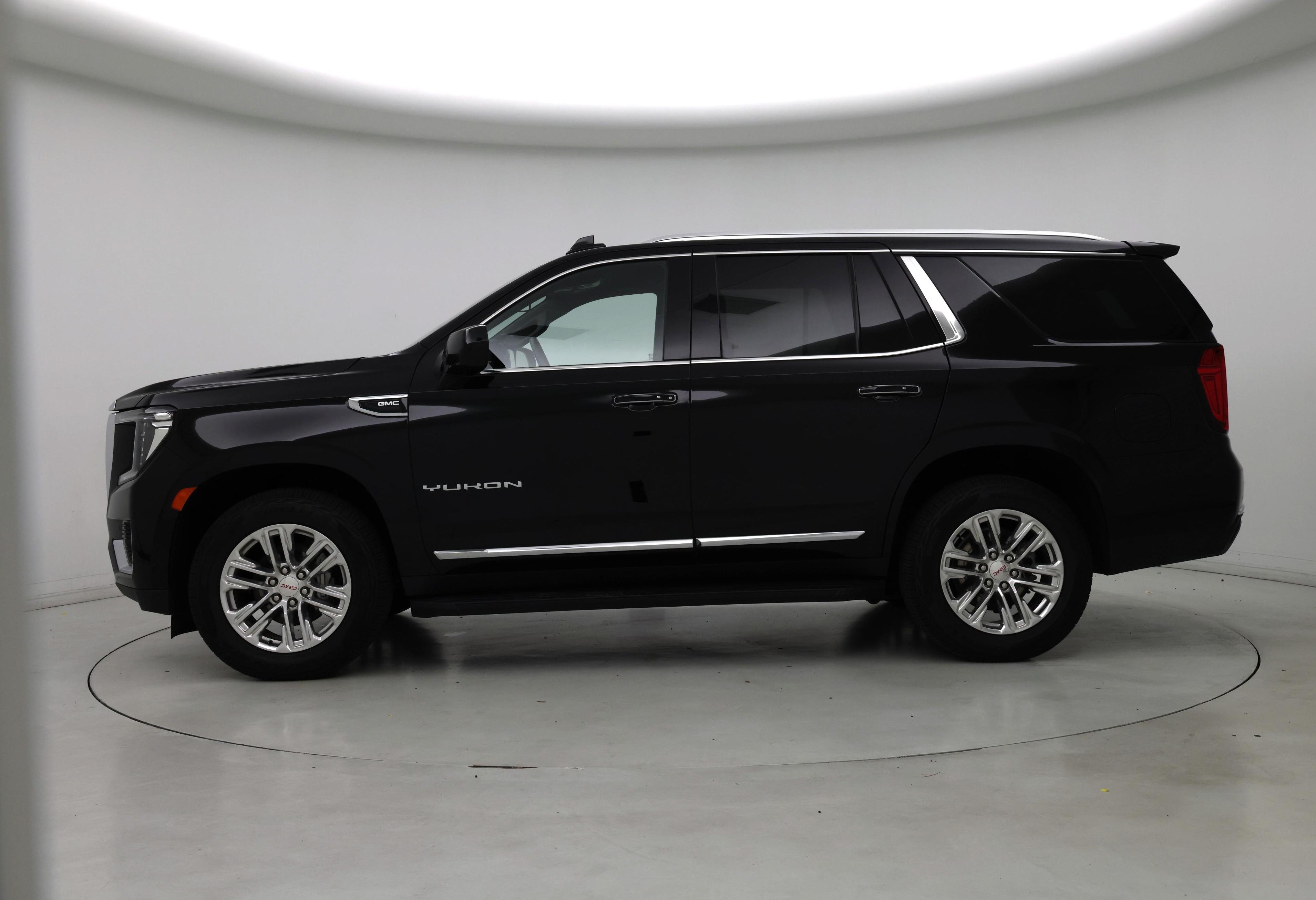 Thumbnail: 2023 GMC Yukon - 3