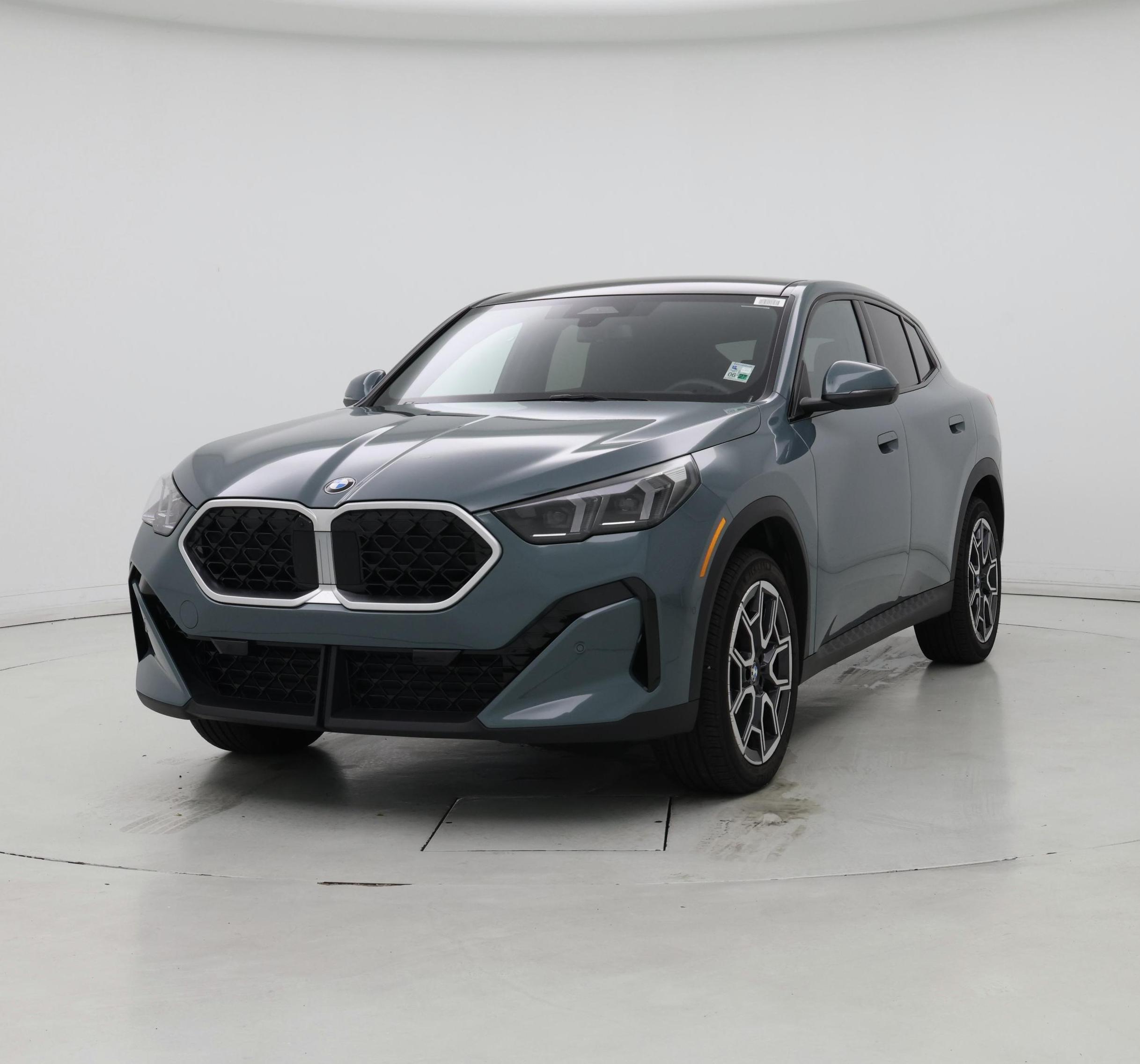 Thumbnail: 2025 BMW X2 - 4