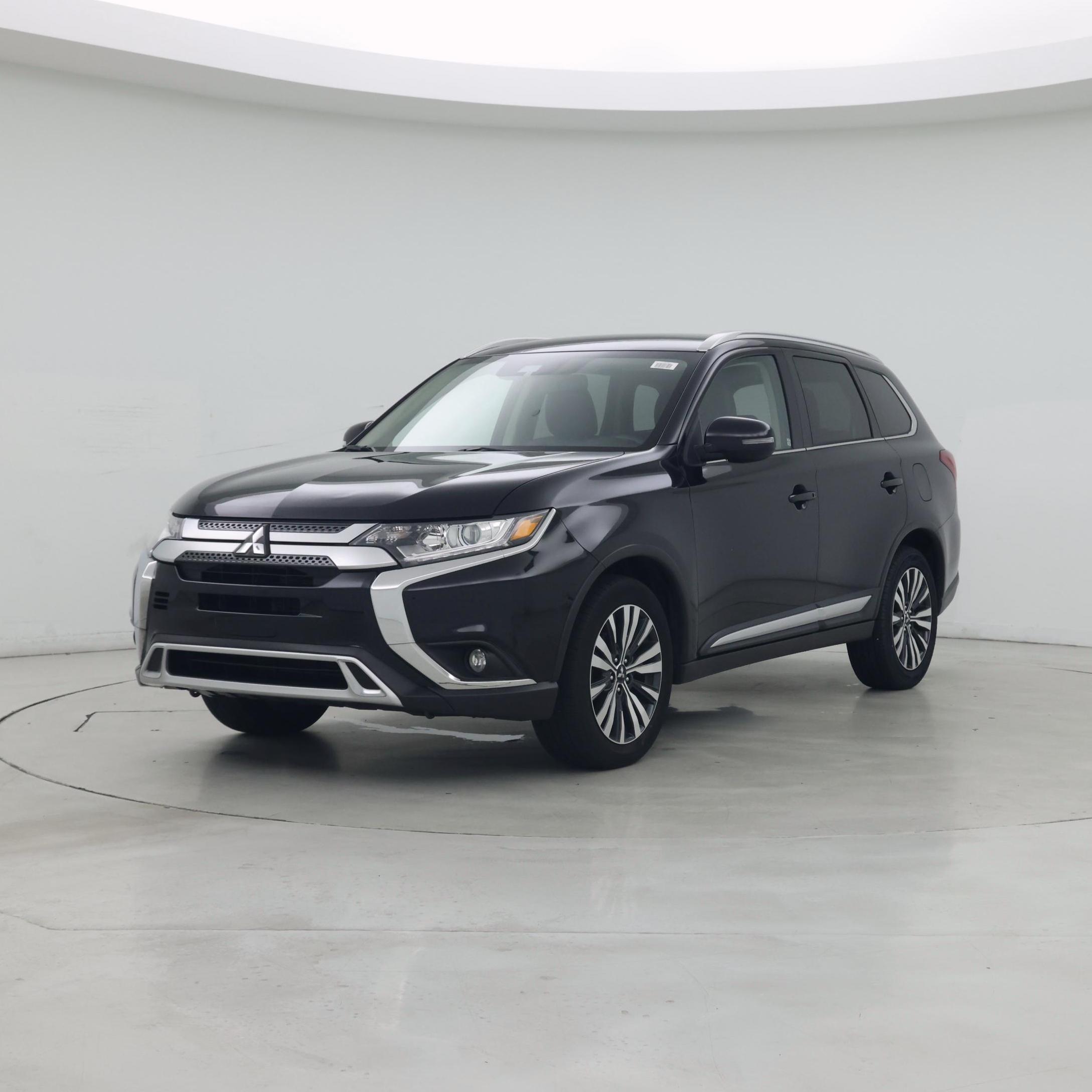 Thumbnail: 2020 Mitsubishi Outlander - 4