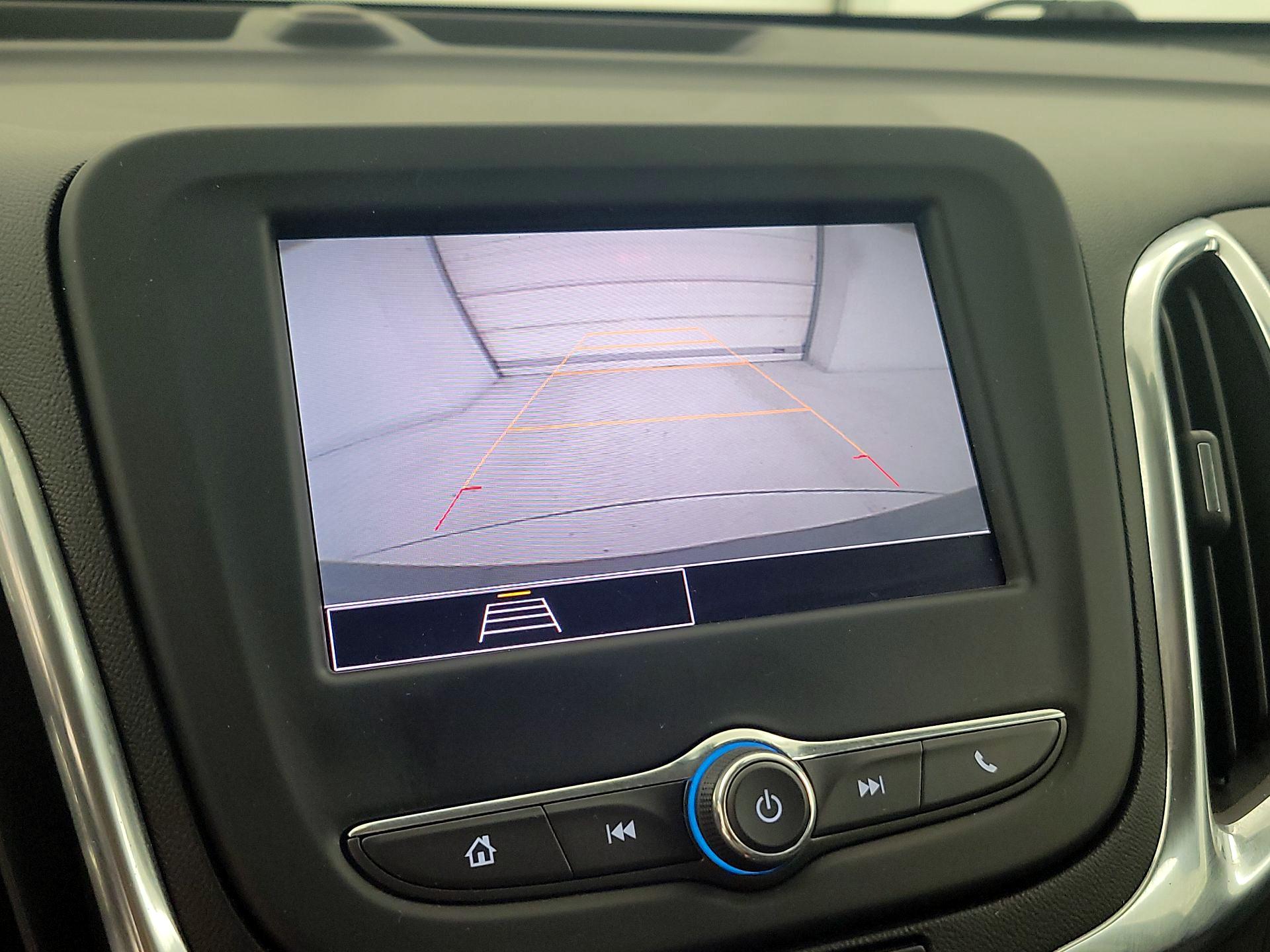 Thumbnail: 2022 Chevrolet Equinox - 14