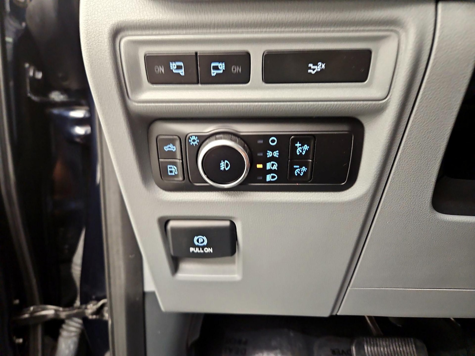2023 Ford F-150 XLT - Photo 14