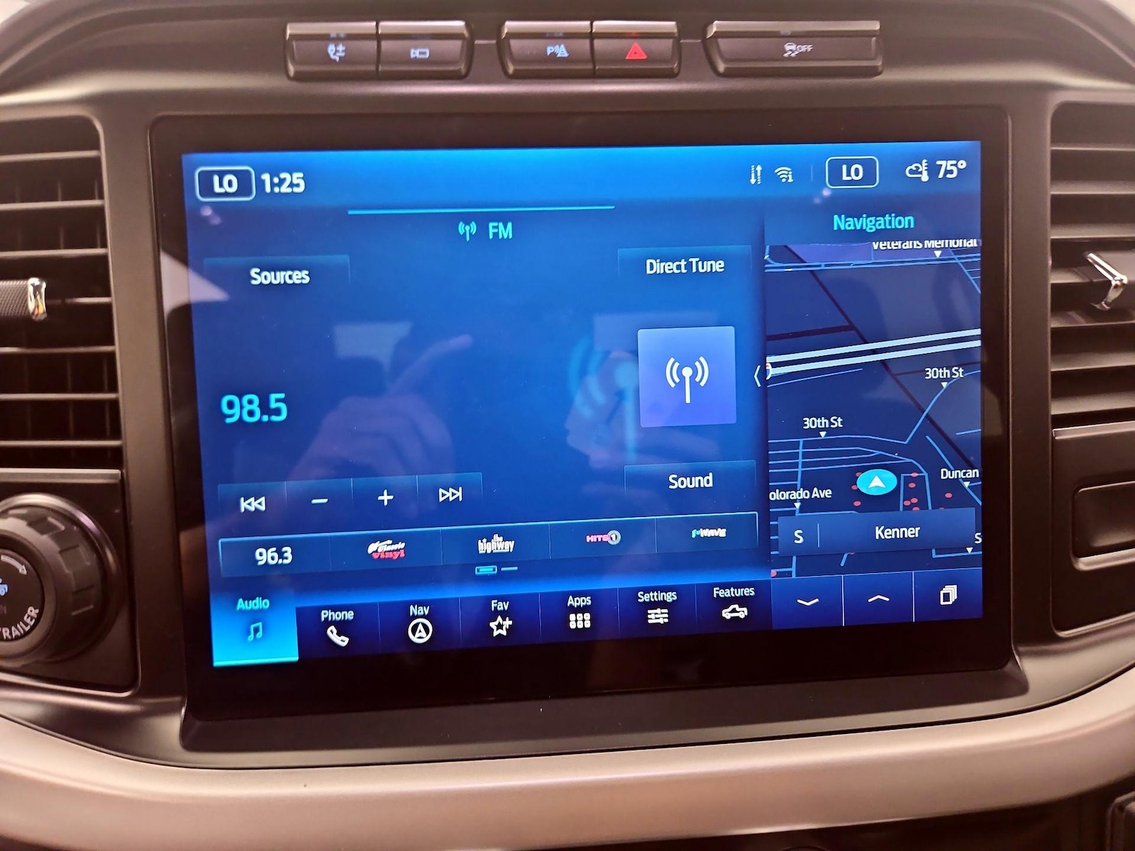 2023 Ford F-150 XLT - Photo 17