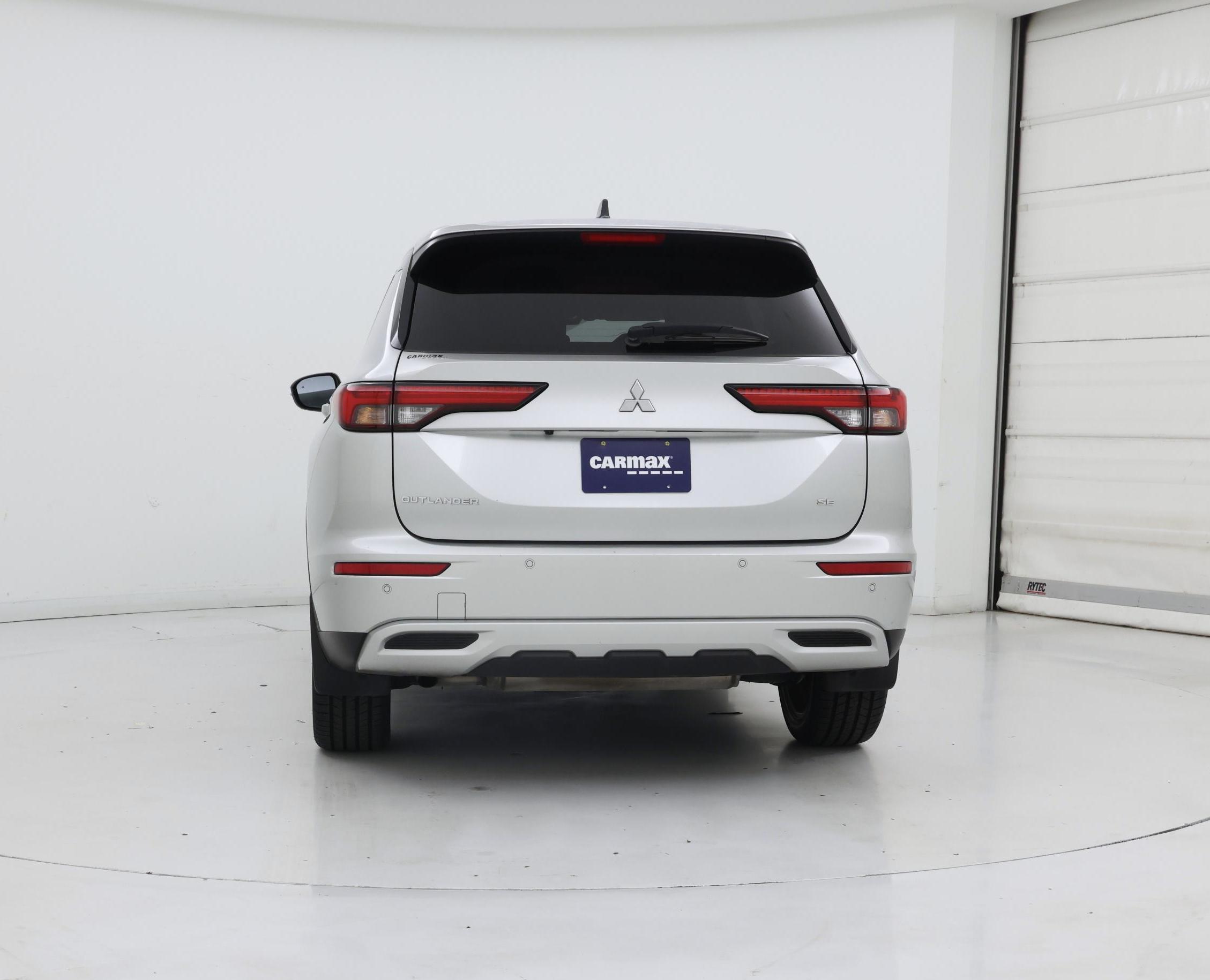 Thumbnail: 2024 Mitsubishi Outlander - 6