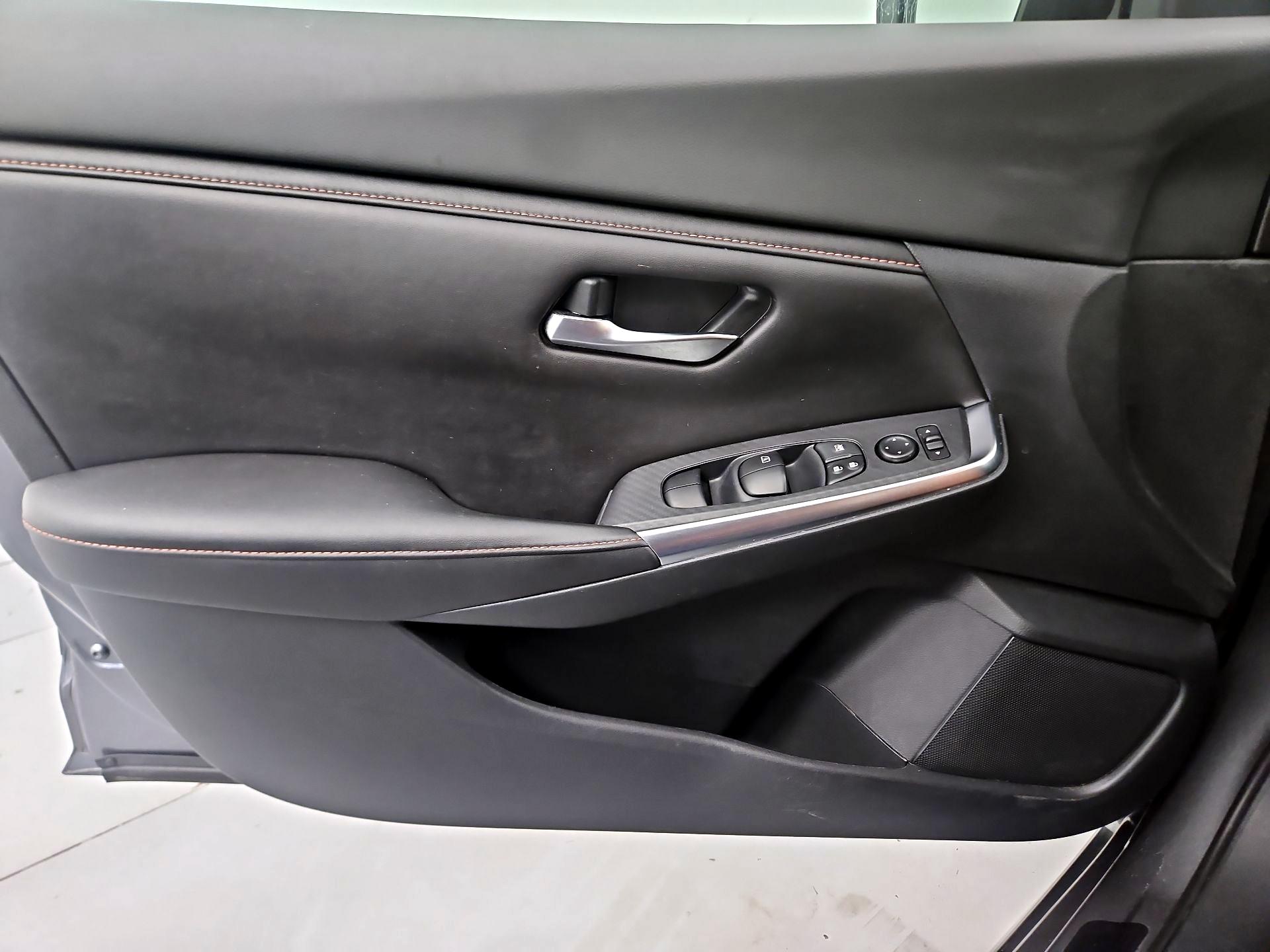 Thumbnail: 2022 Nissan Sentra - 12