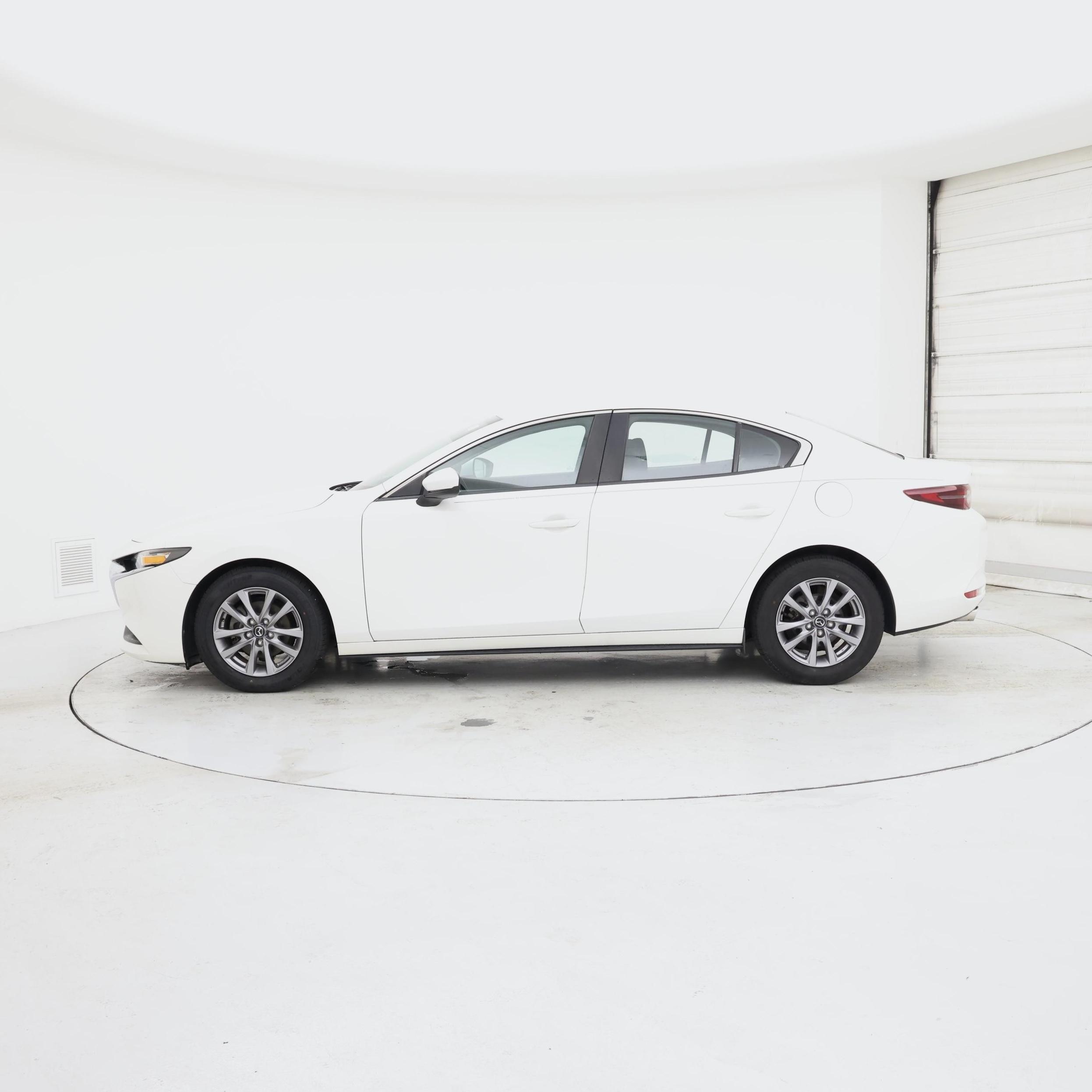 Thumbnail: 2020 Mazda Mazda3 - 3