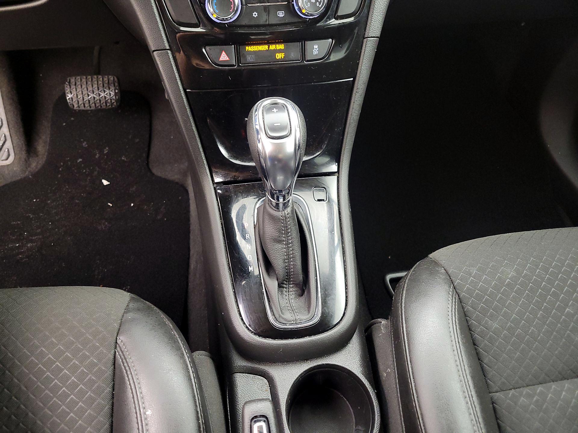 Thumbnail: 2020 Buick Encore - 17