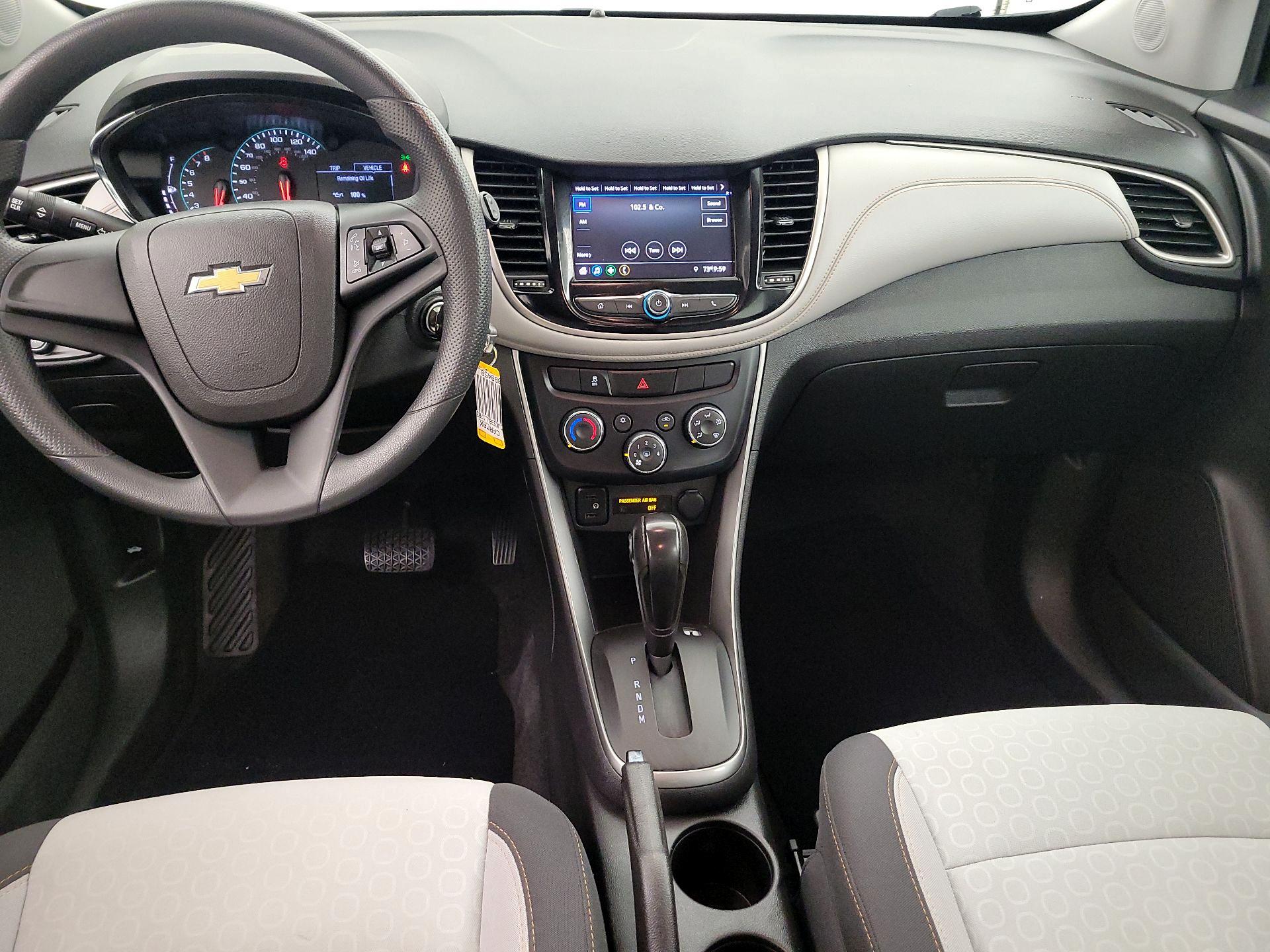 Thumbnail: 2020 Chevrolet Trax - 9