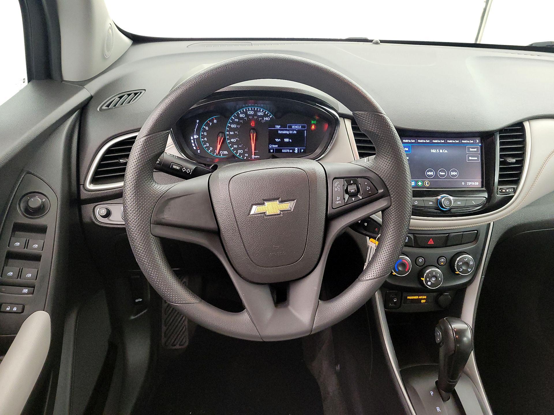 Thumbnail: 2020 Chevrolet Trax - 10