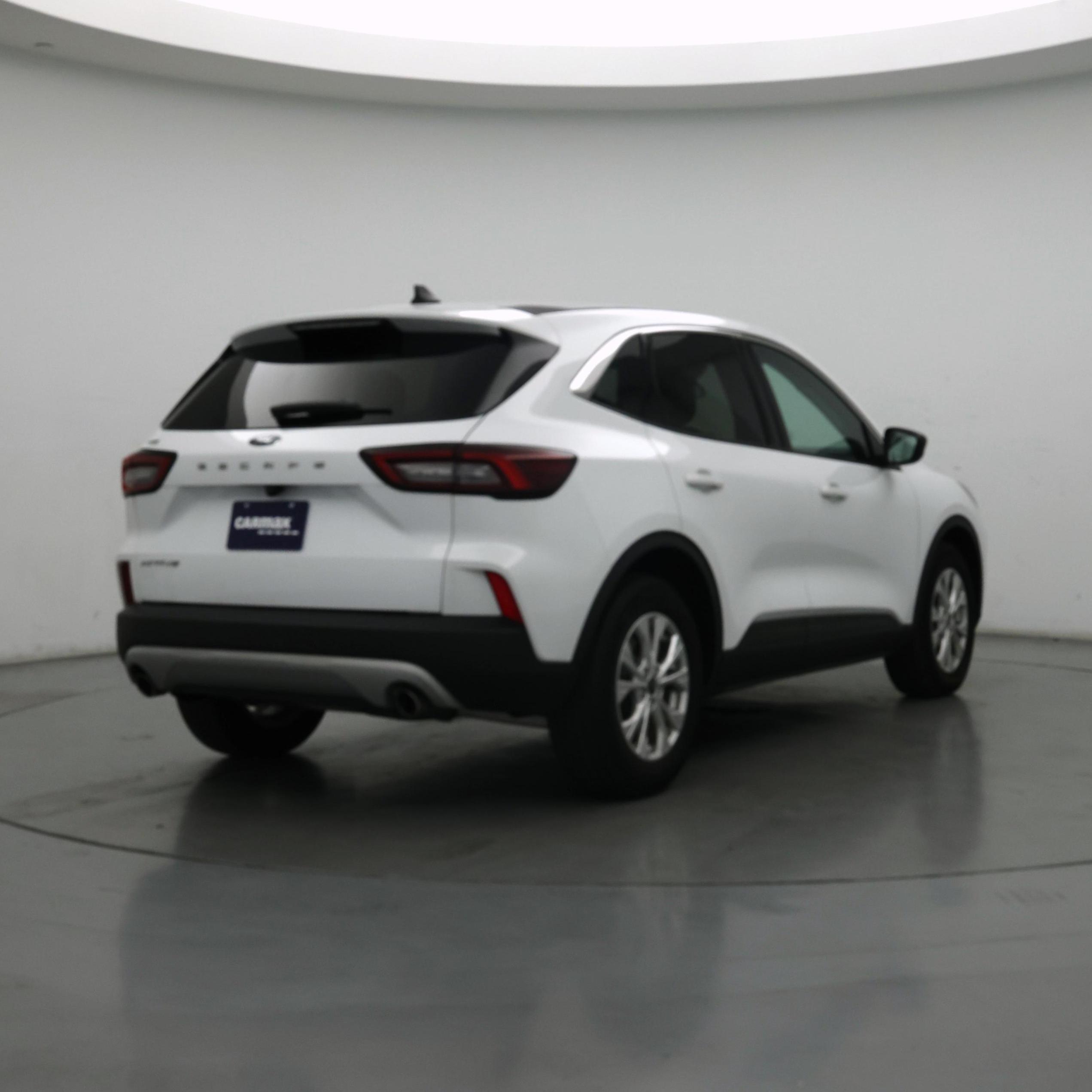 Thumbnail: 2023 Ford Escape - 8