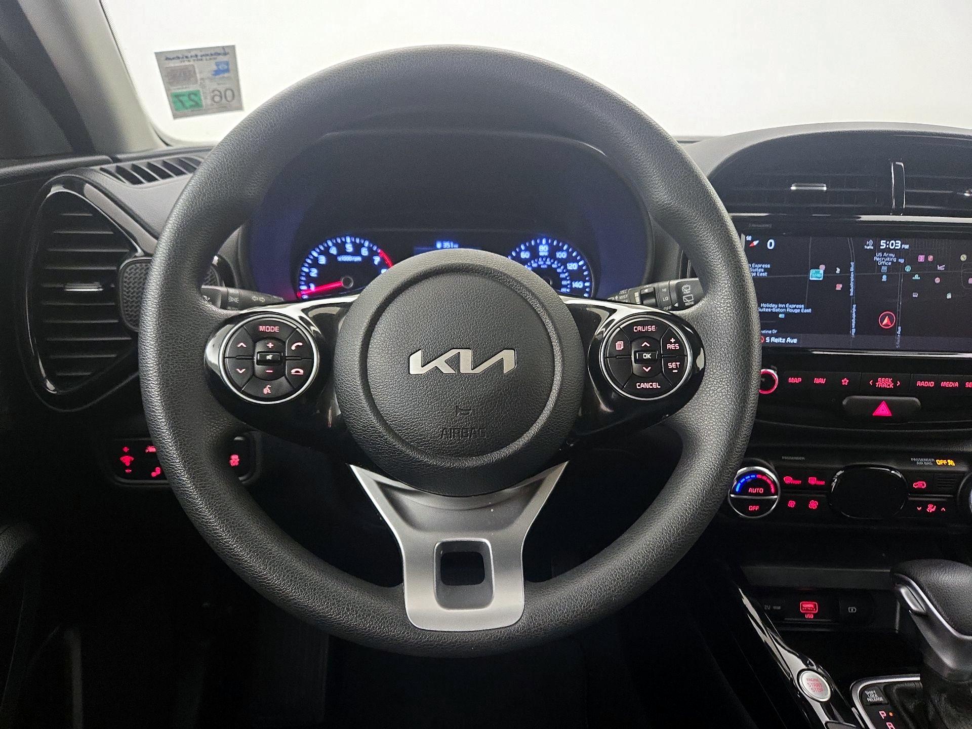 Thumbnail: 2022 Kia Soul - 10
