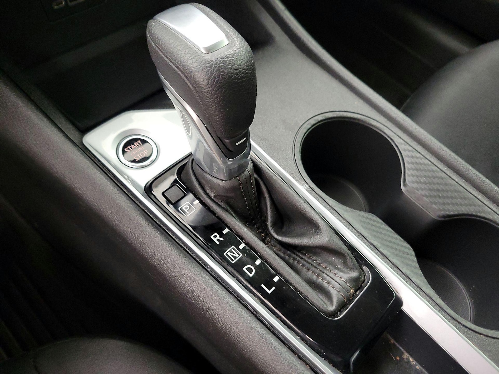 2025 Nissan Altima S - Photo 18