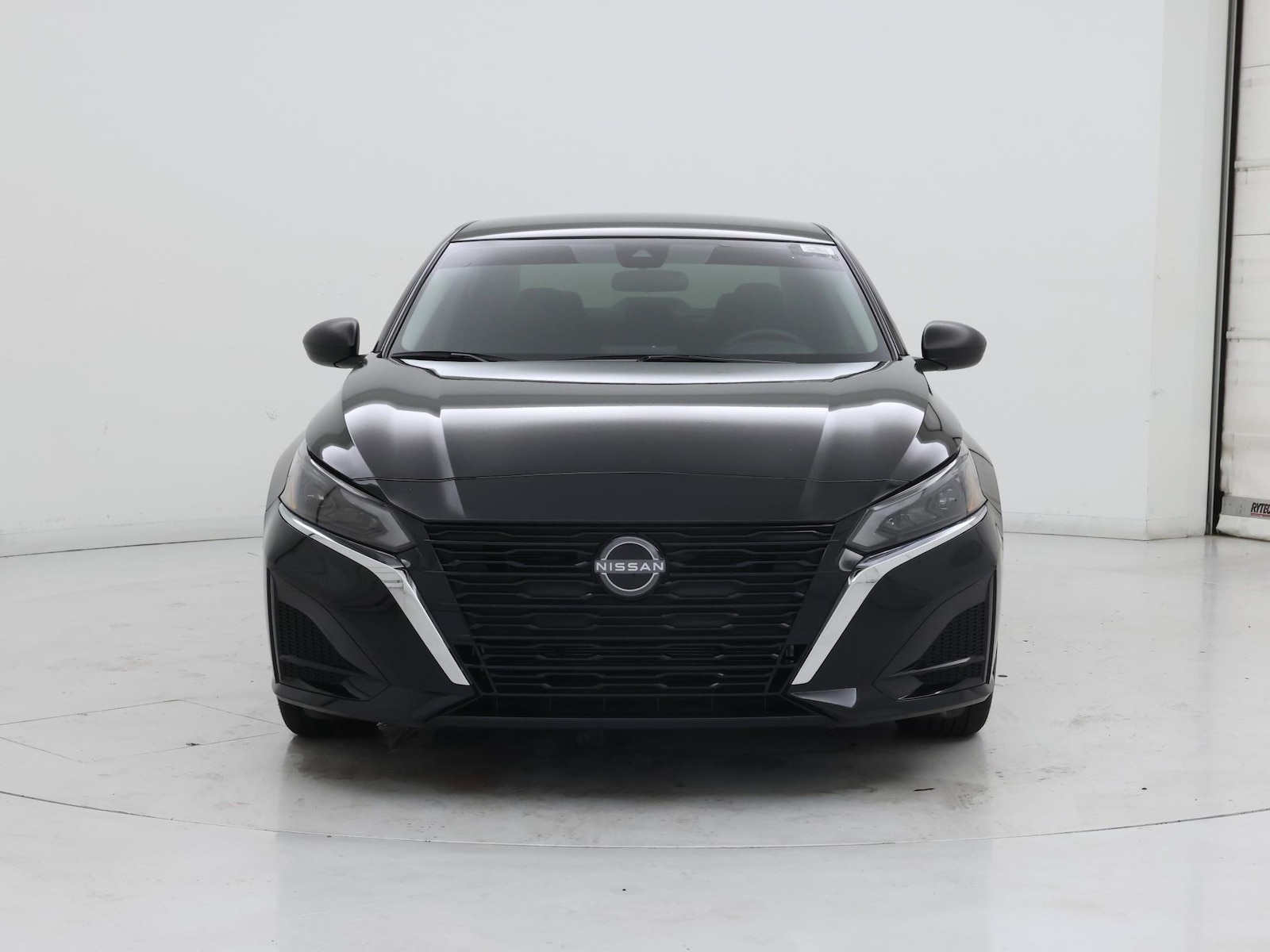 2025 Nissan Altima S - Photo 6