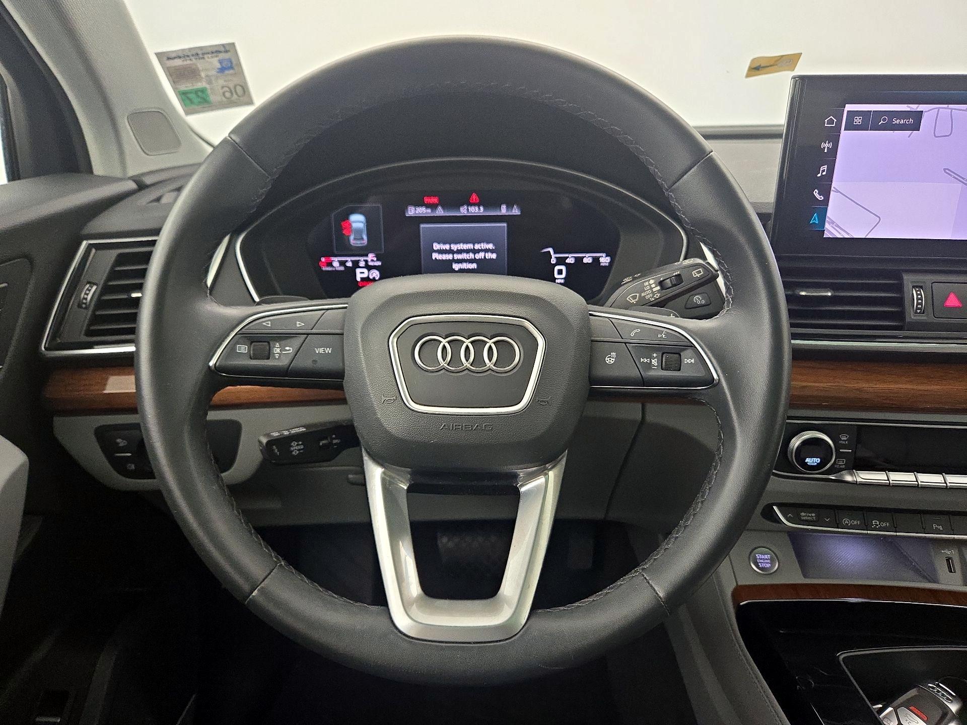 Thumbnail: 2023 Audi Q5 - 10