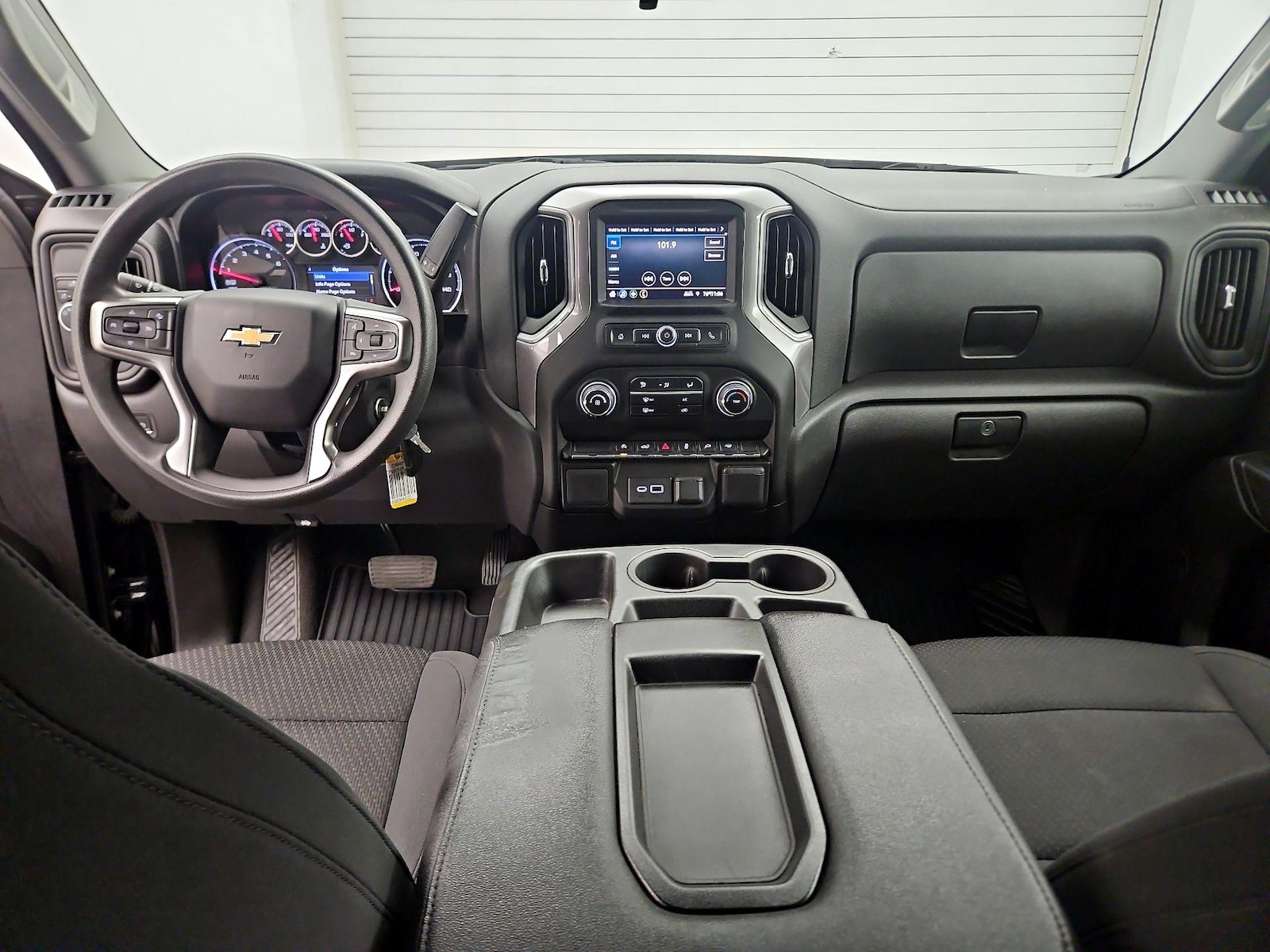2021 Chevrolet Silverado 1500 Custom - Photo 10