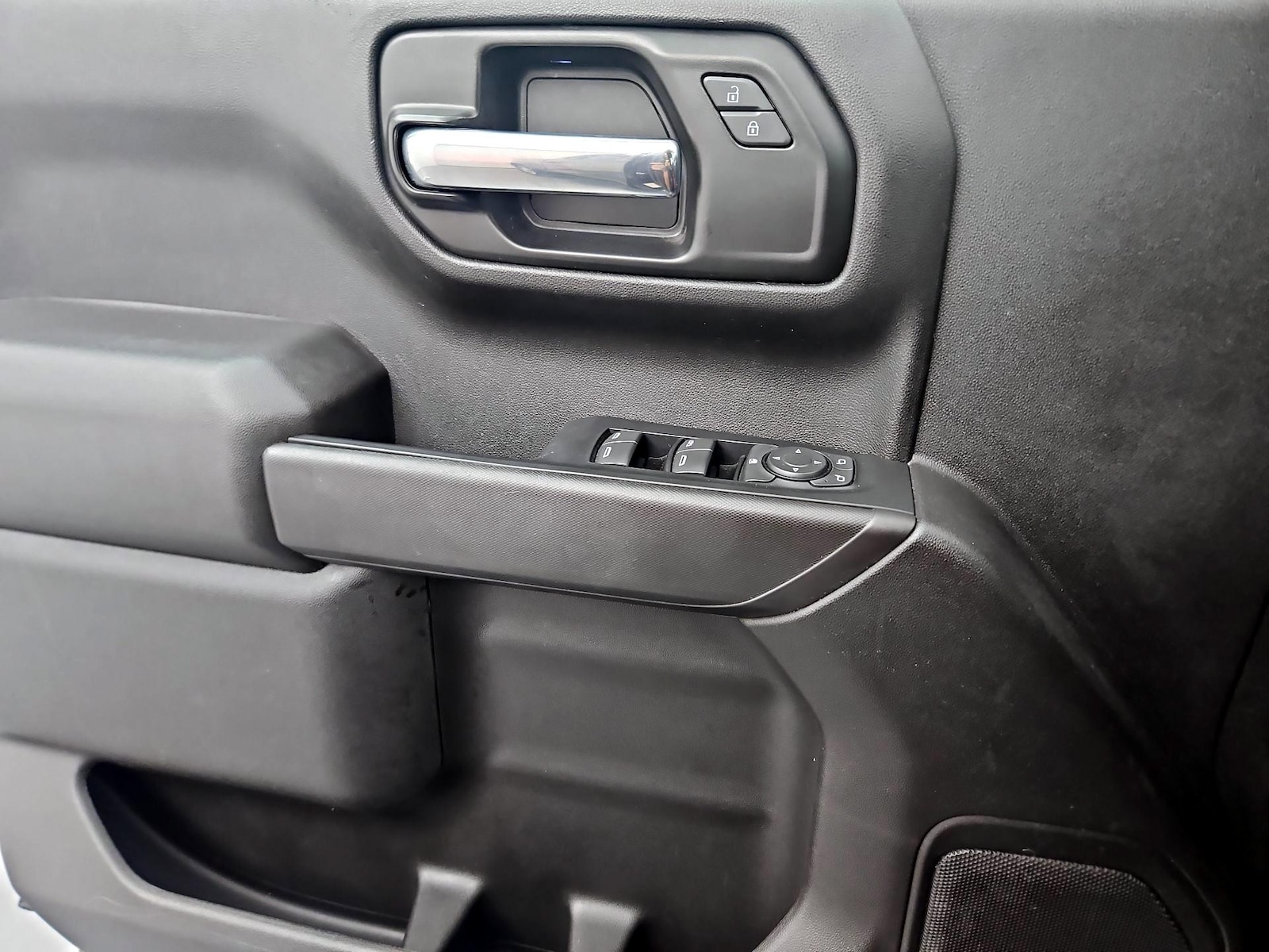 2021 Chevrolet Silverado 1500 Custom - Photo 13