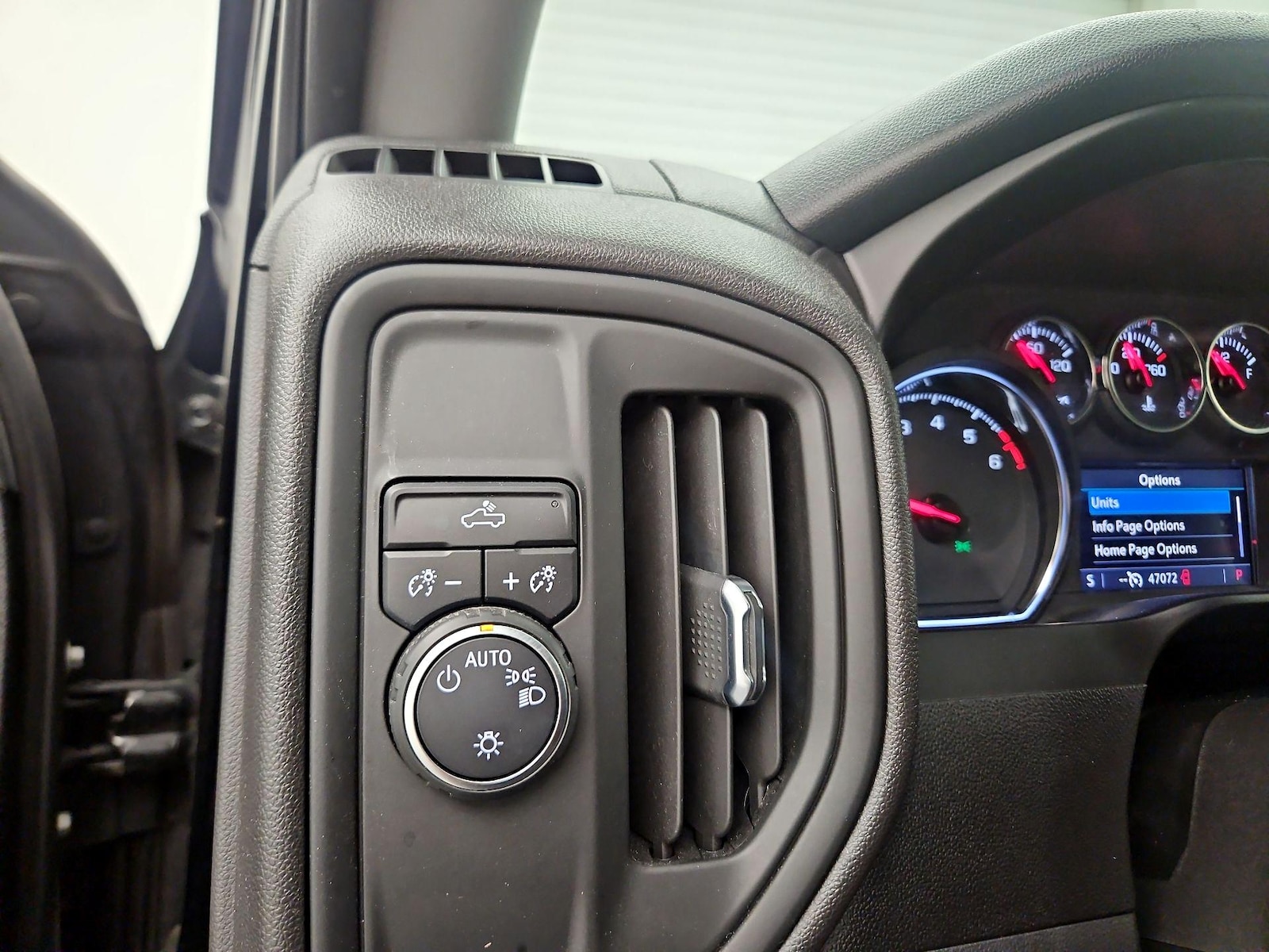 2021 Chevrolet Silverado 1500 Custom - Photo 14