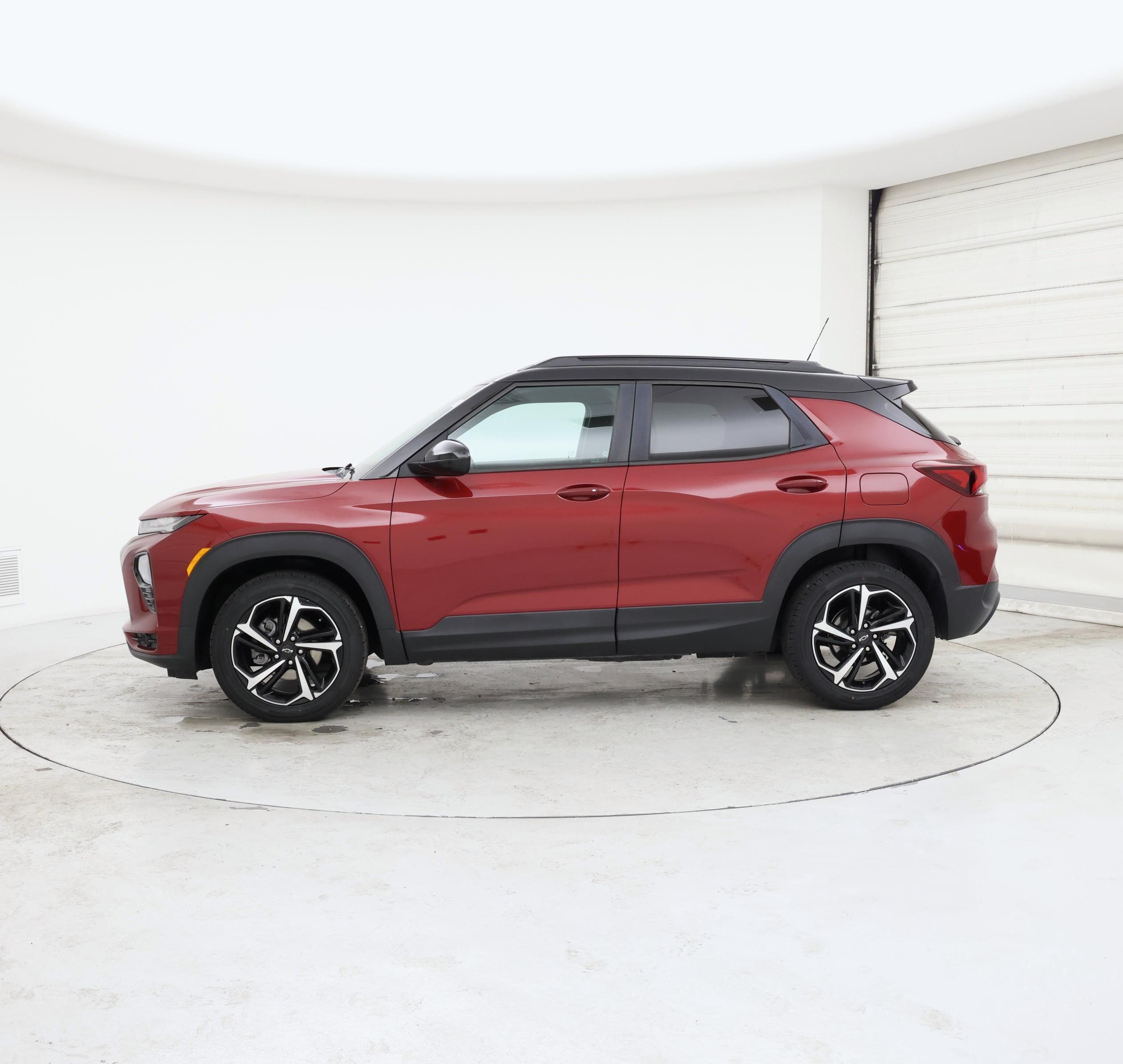 Thumbnail: 2021 Chevrolet TrailBlazer - 3