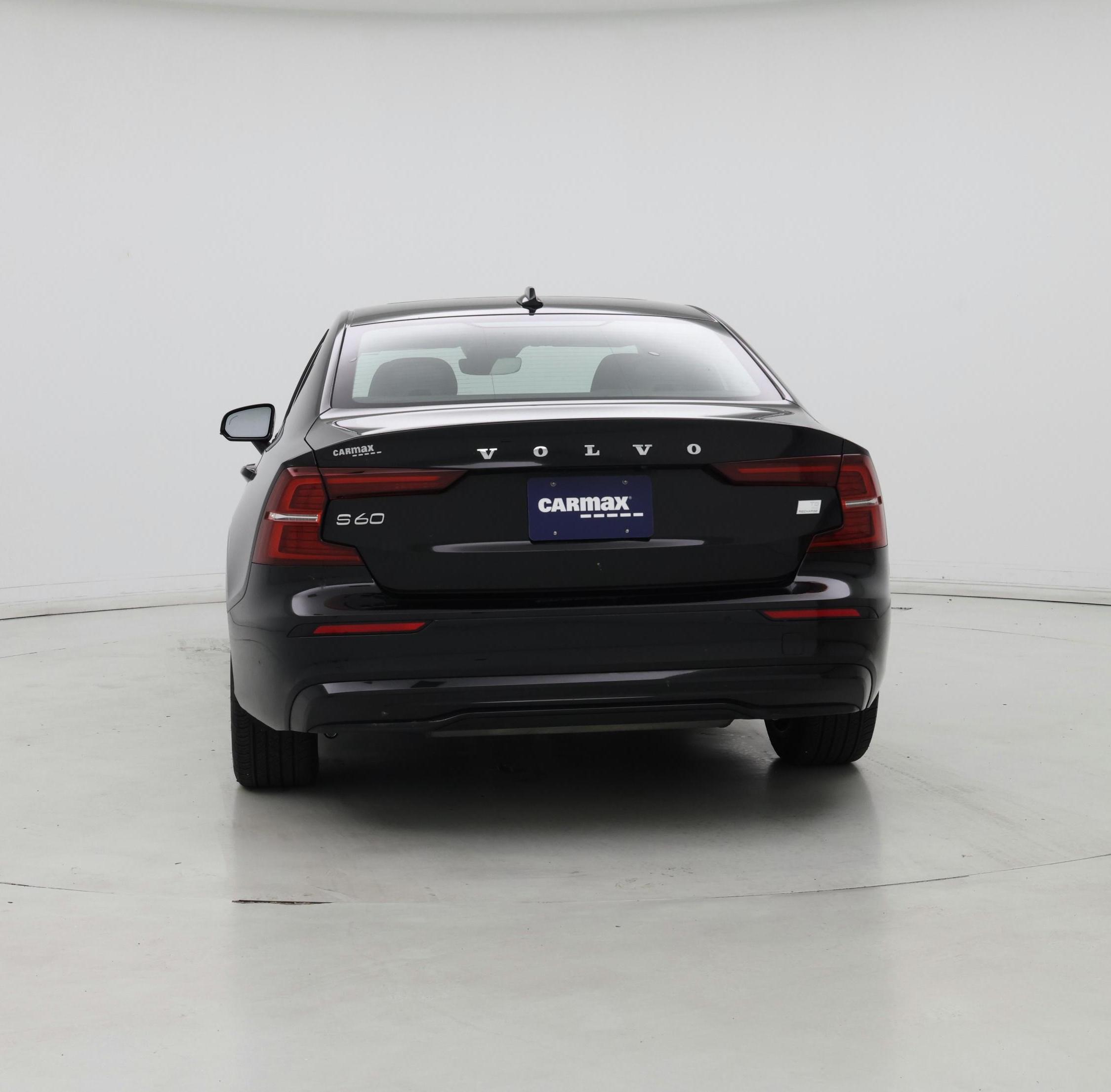 Thumbnail: 2023 Volvo S60 - 6
