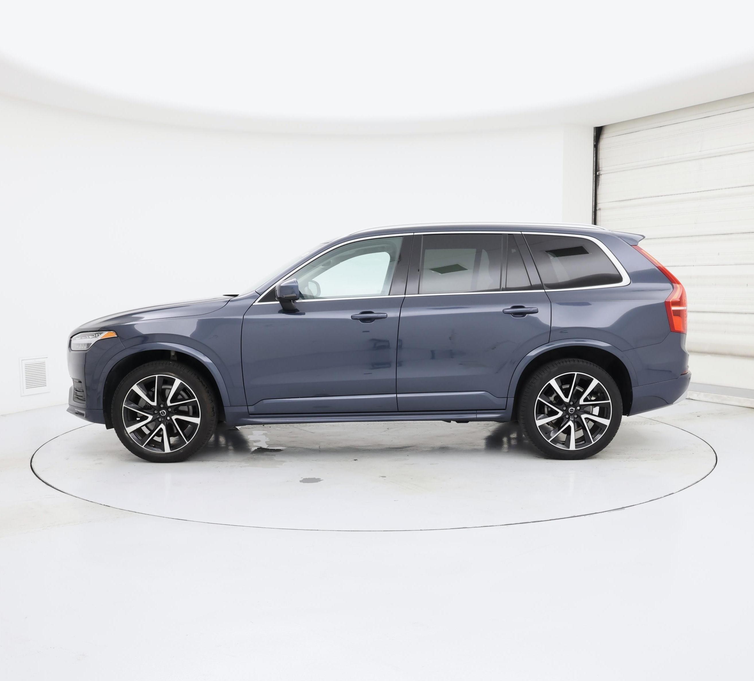 Thumbnail: 2022 Volvo XC90 - 3