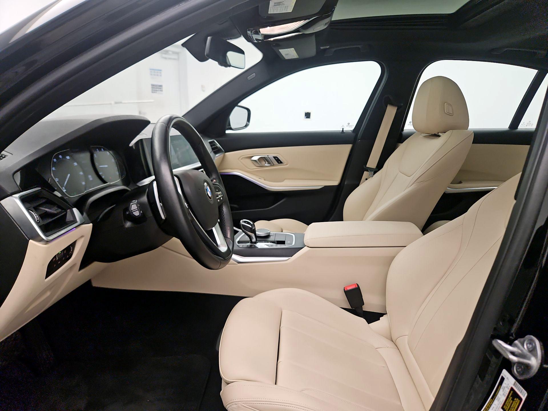 Thumbnail: 2021 BMW 3 Series - 9