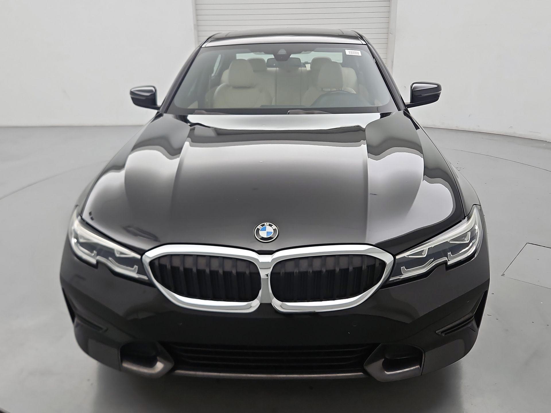 Thumbnail: 2021 BMW 3 Series - 2