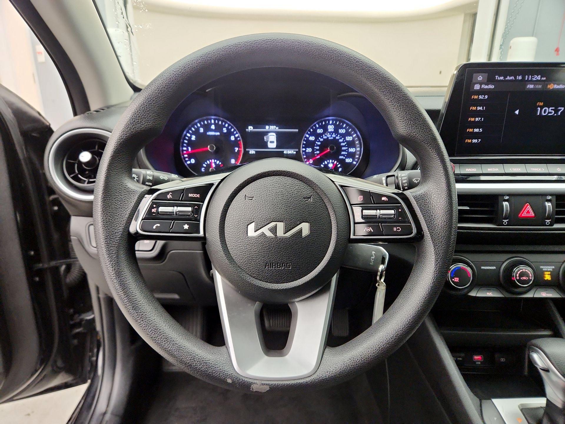 Thumbnail: 2024 Kia Forte - 10