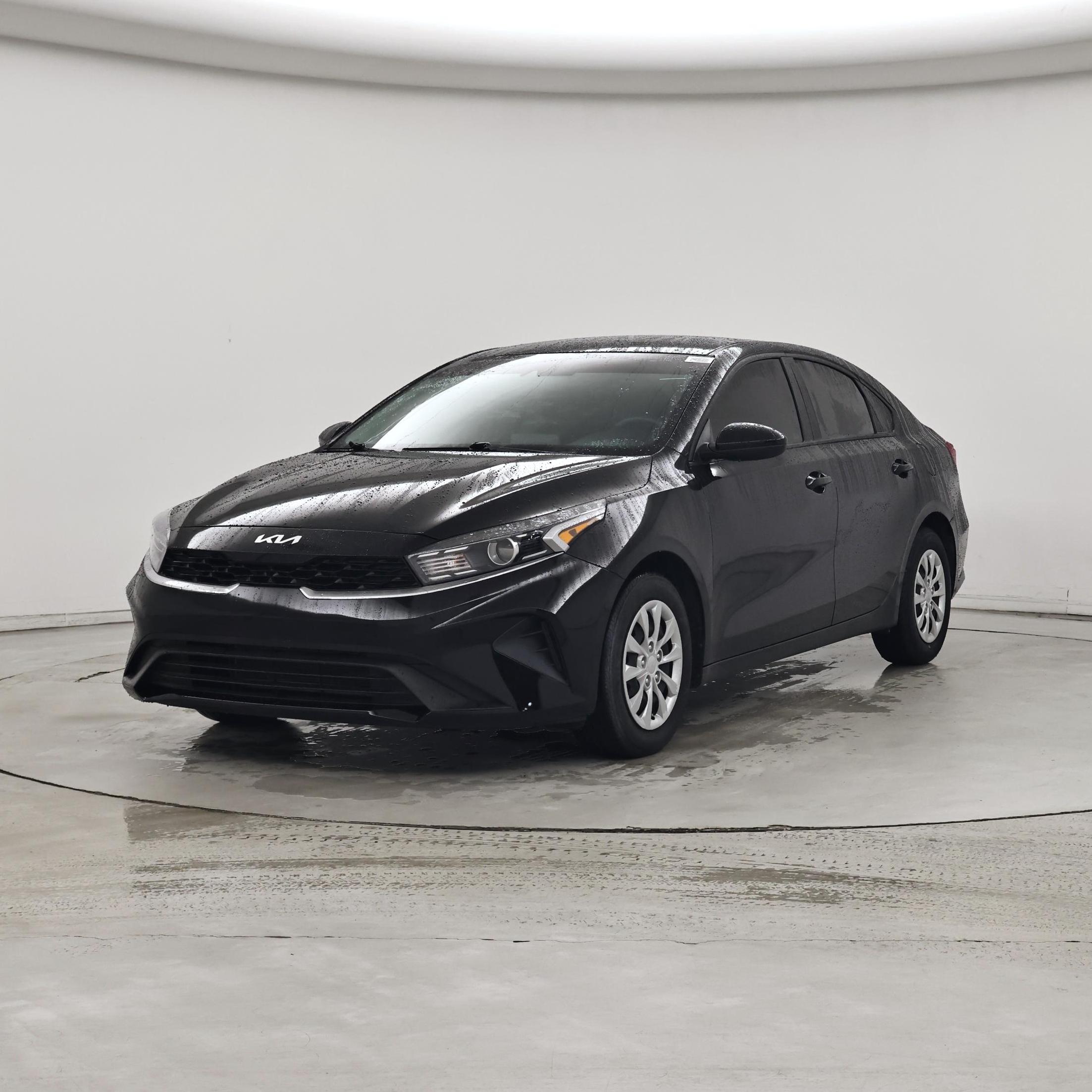 Thumbnail: 2024 Kia Forte - 4